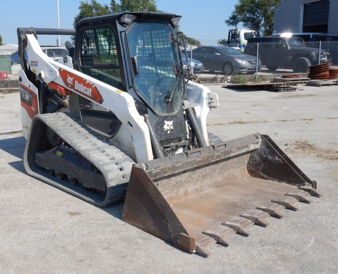 gallery 2020 Loader Bobcat T76 Skid Steer