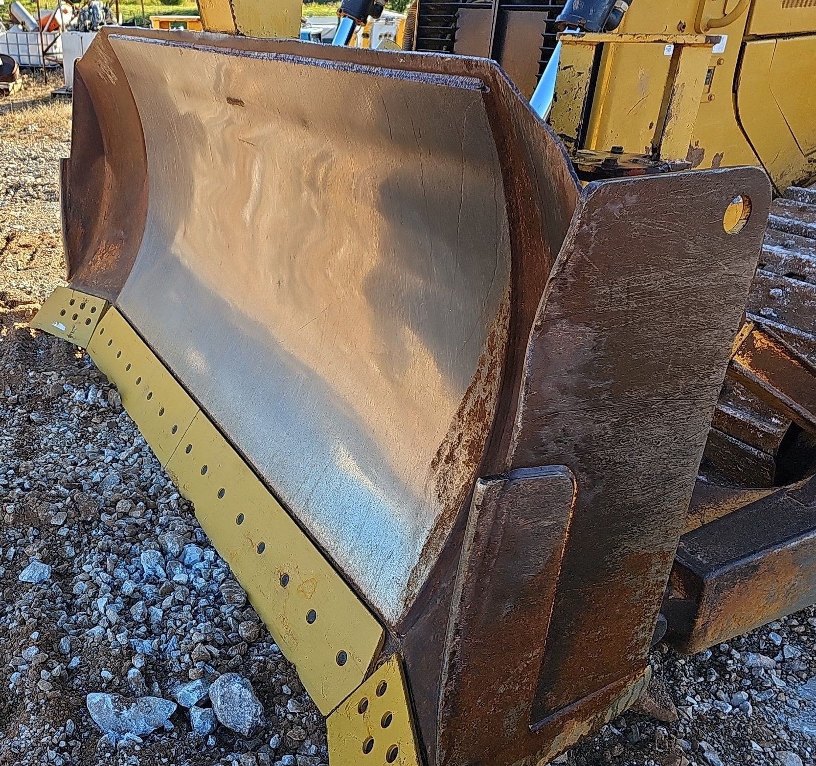 gallery 2014 Caterpillar D6T XL dozer