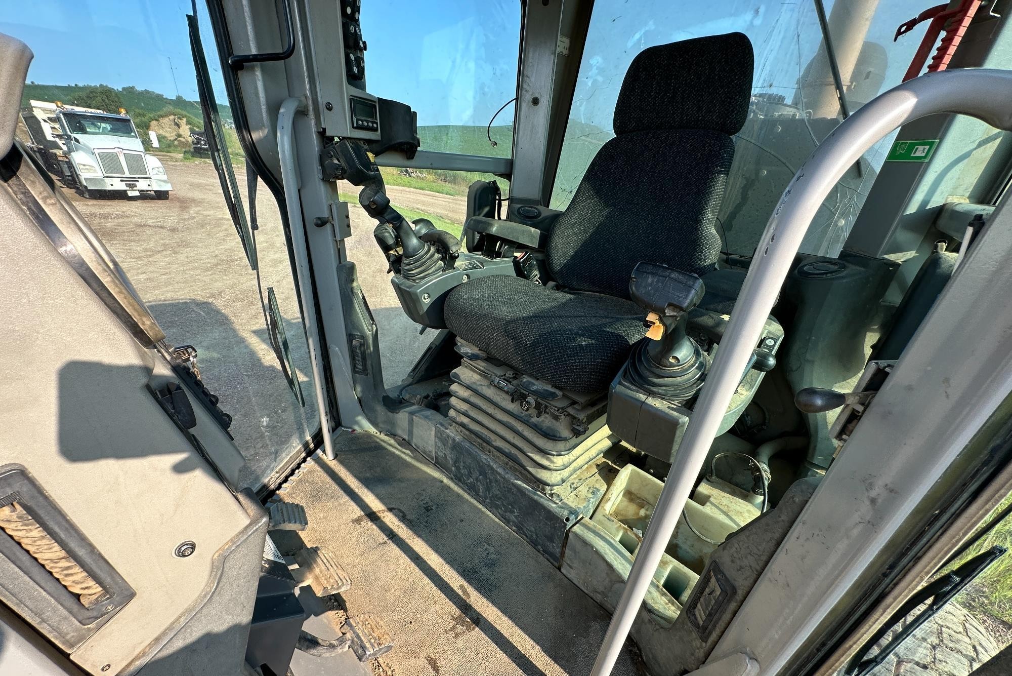 gallery 2014 Caterpillar 140M2 VHP Plus Motor Grader