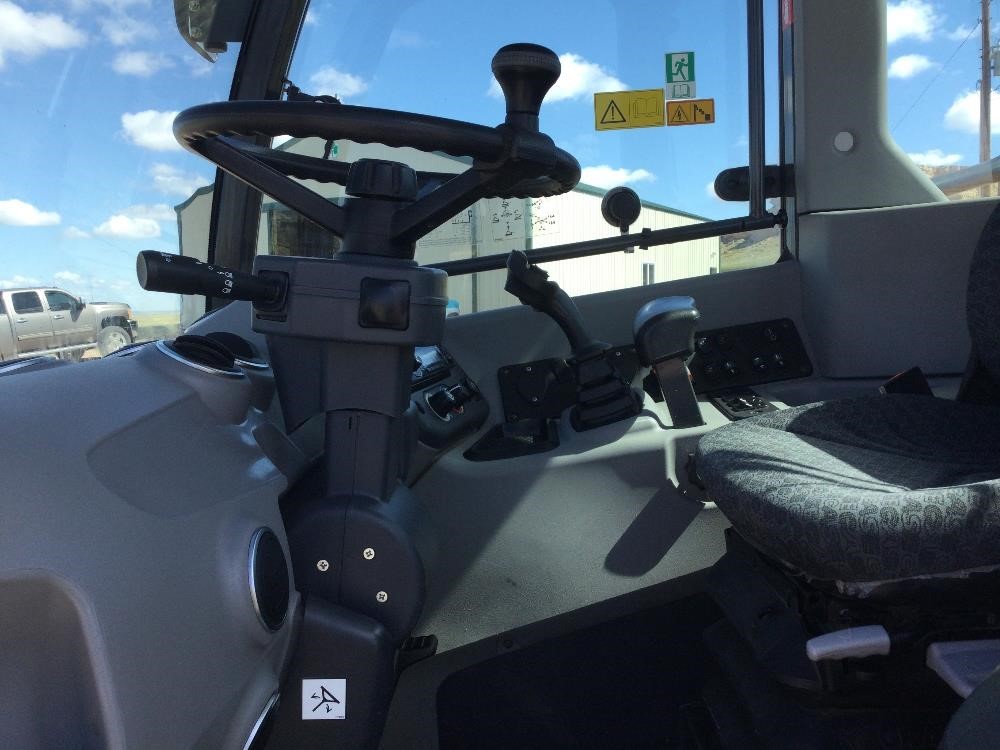 gallery 2018 Case 221F Wheel Loader