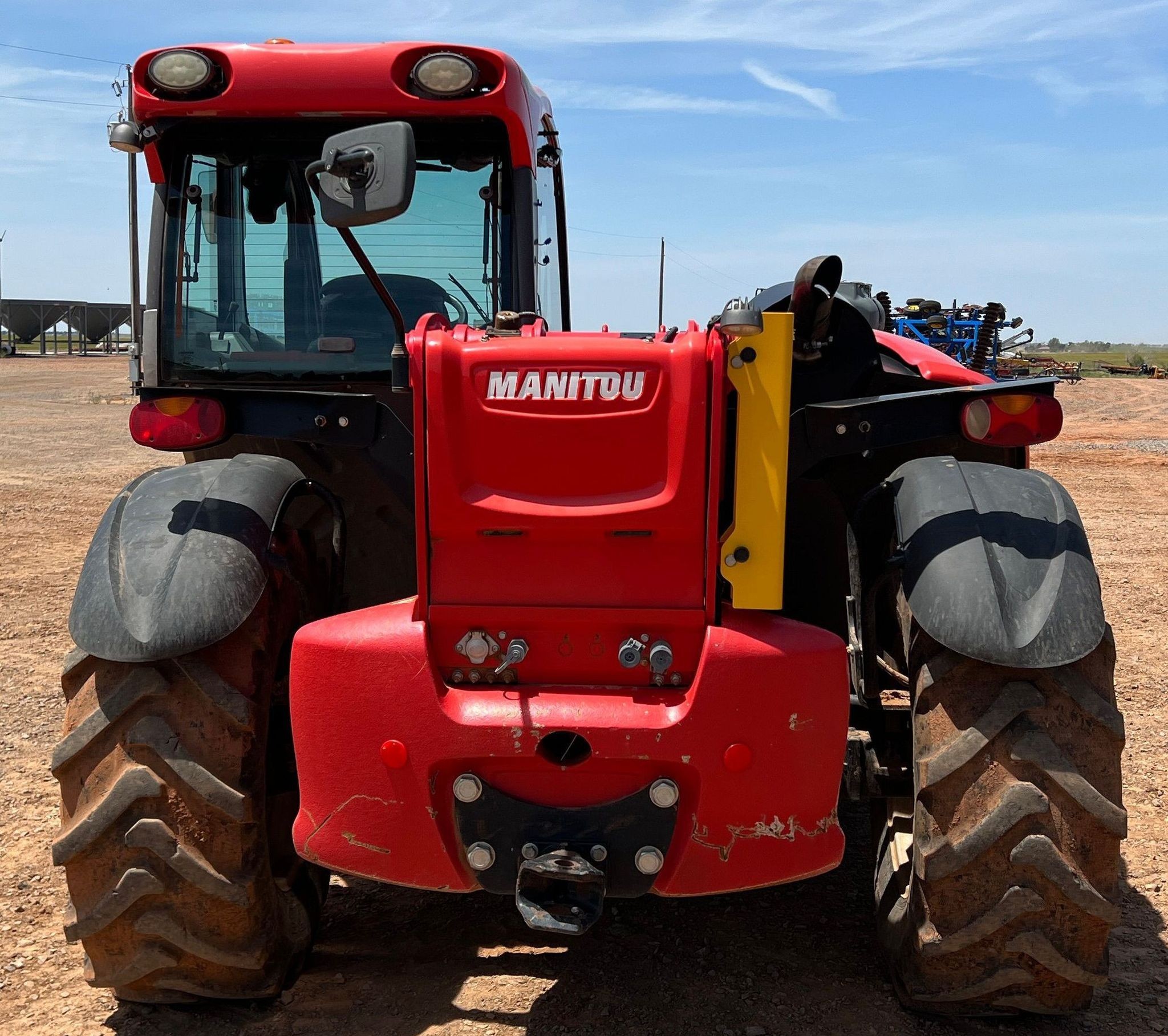 gallery 2017 Manitou MLT840 telehandler