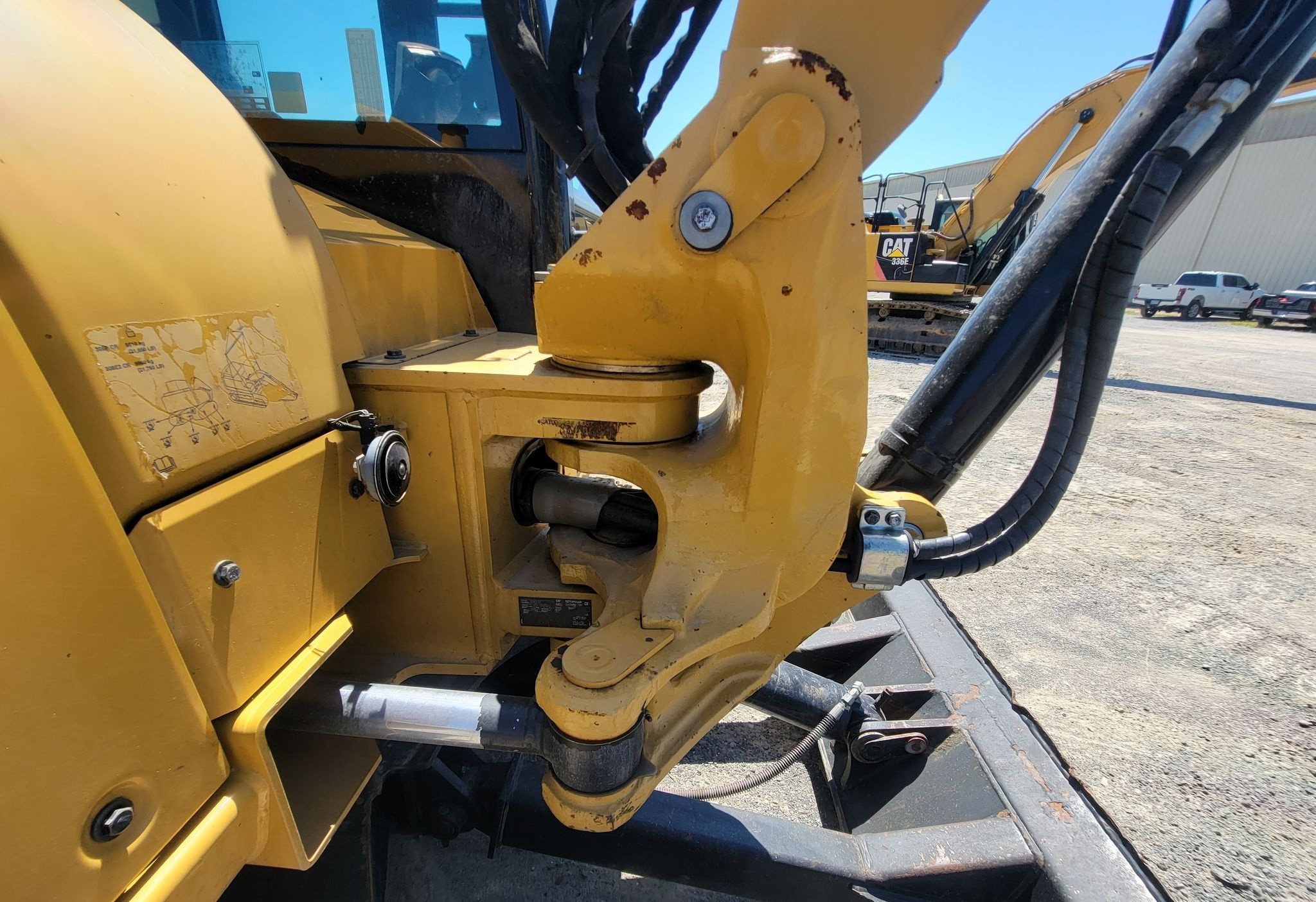 gallery 2016 Caterpillar 308E2 CR mini excavator