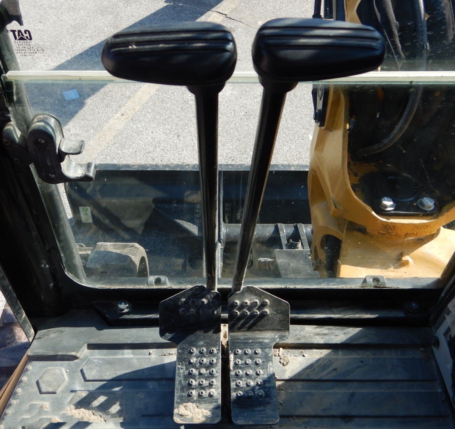 gallery 2018 Caterpillar 305E2 CR mini excavator