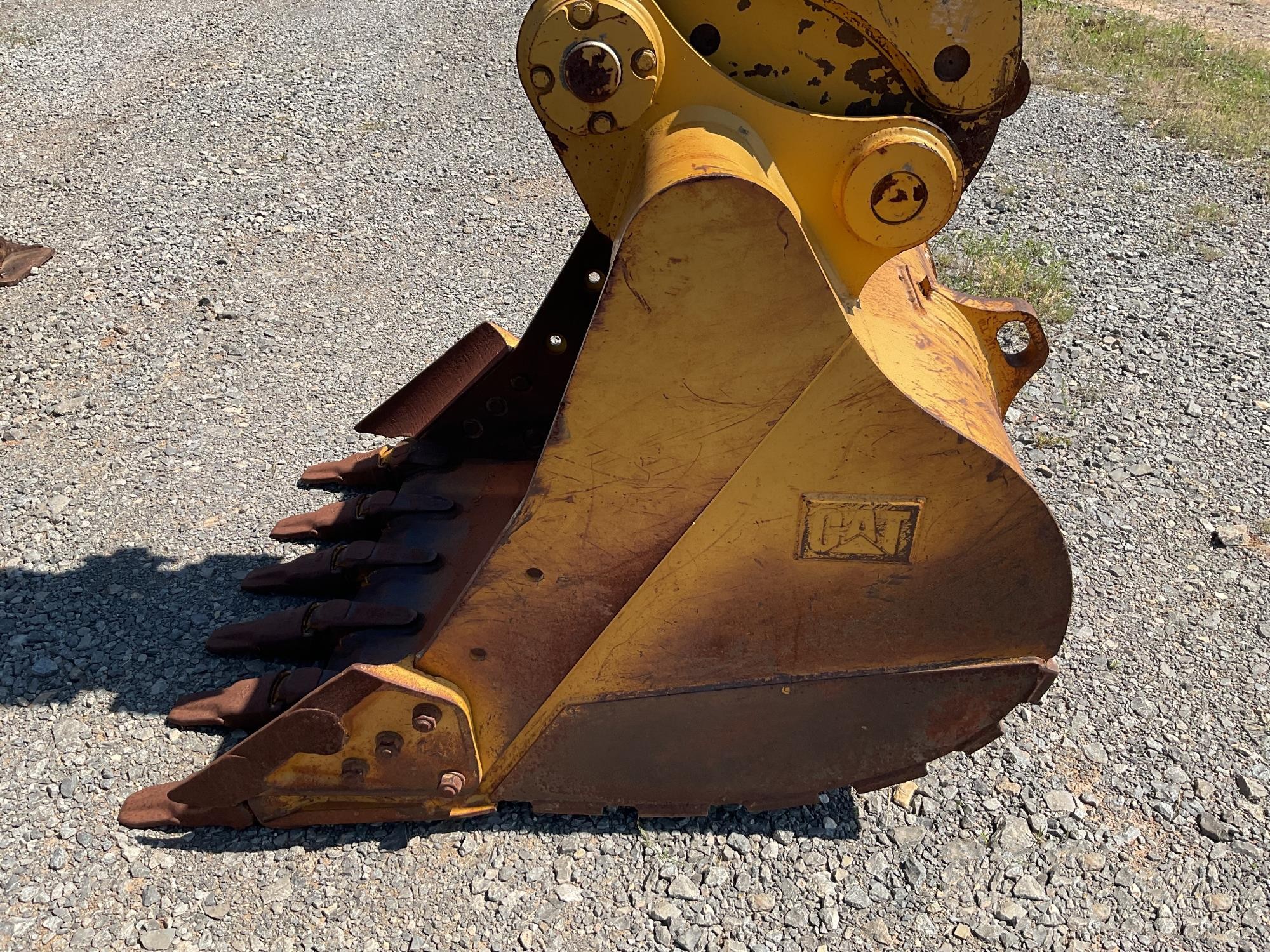 gallery 2011 Caterpillar M322D Wheeled Excavator