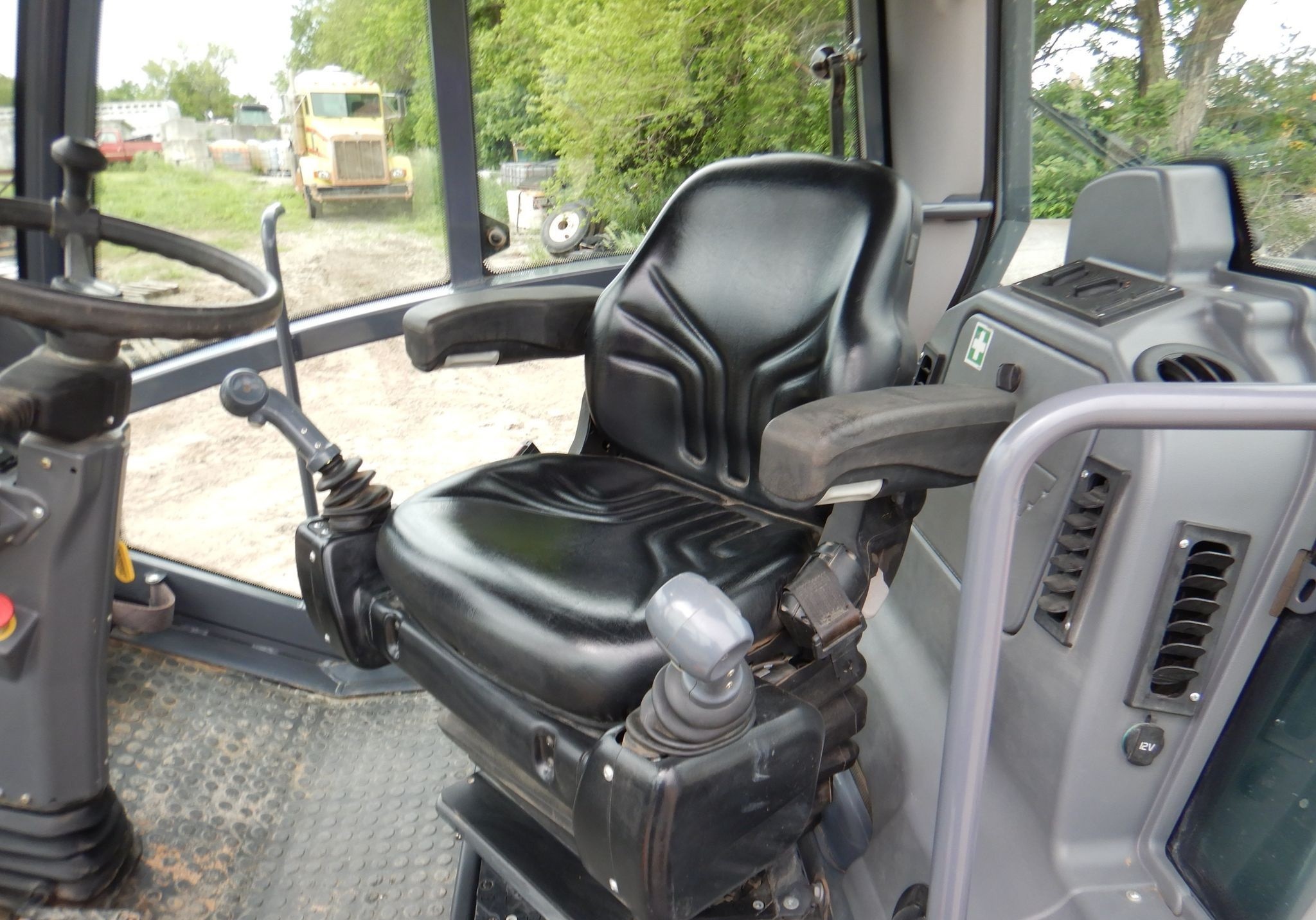 gallery 2016 Hamm H11I vibratory roller