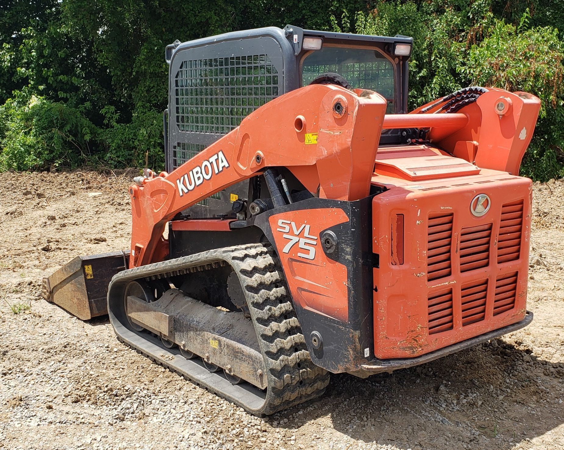 gallery 2013 Kubota SVL75 skid steer 2
