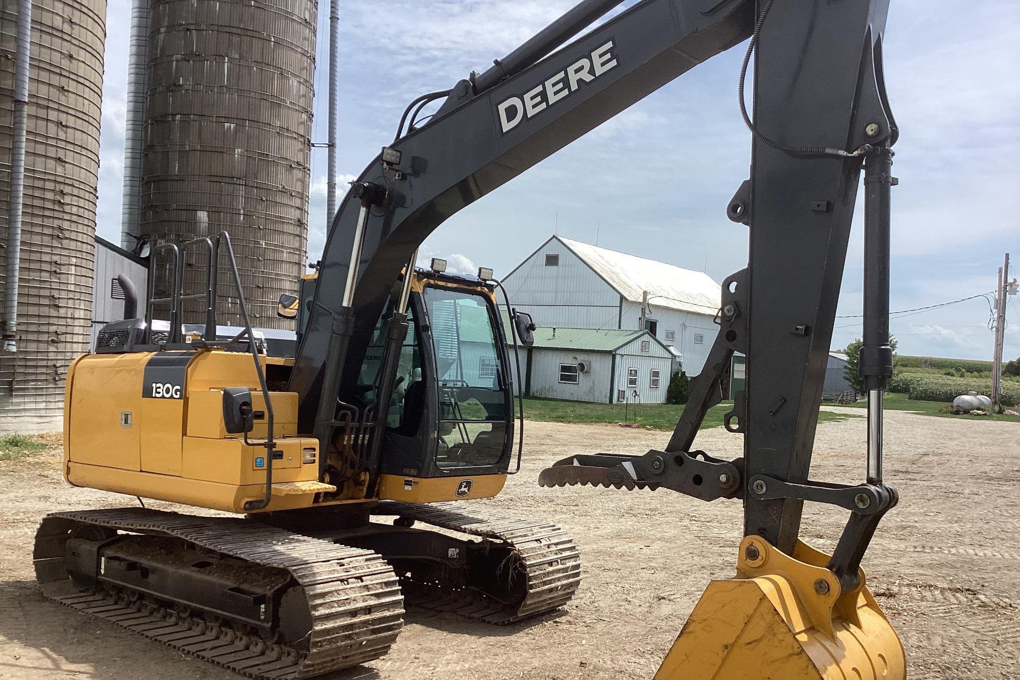 gallery 2014 John Deere 130G Excavator