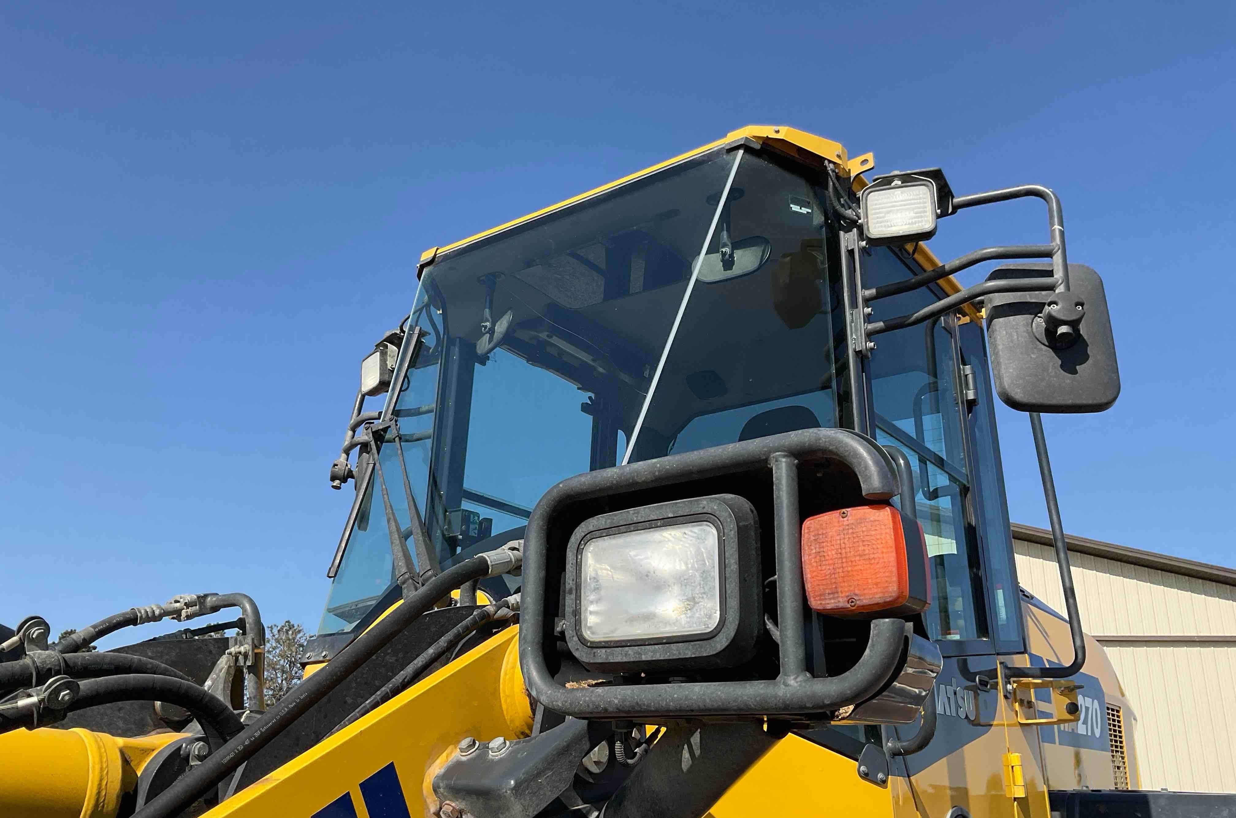gallery 2019 Komatsu WA270-8 Wheel Loader