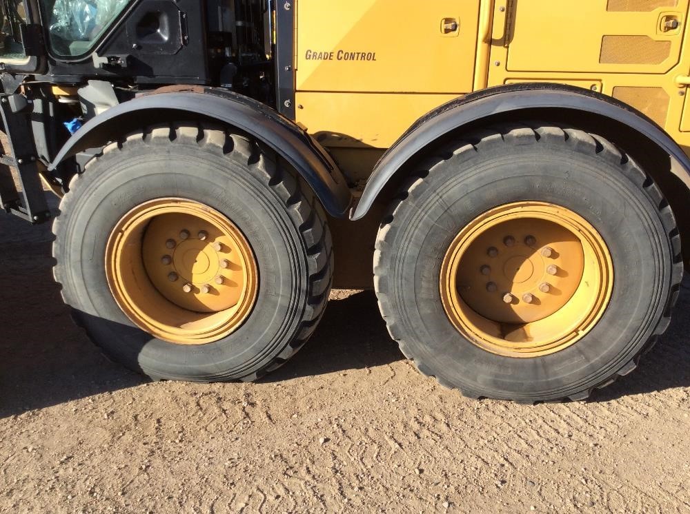 gallery 2015 Caterpillar 140M3AWD Motor Grader