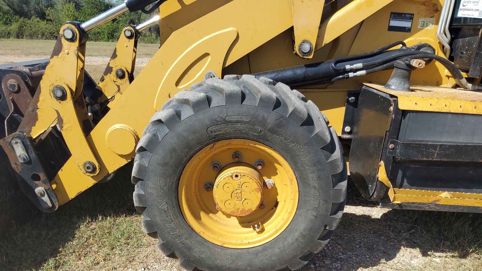 gallery 2013 Caterpillar 420F IT Backhoe