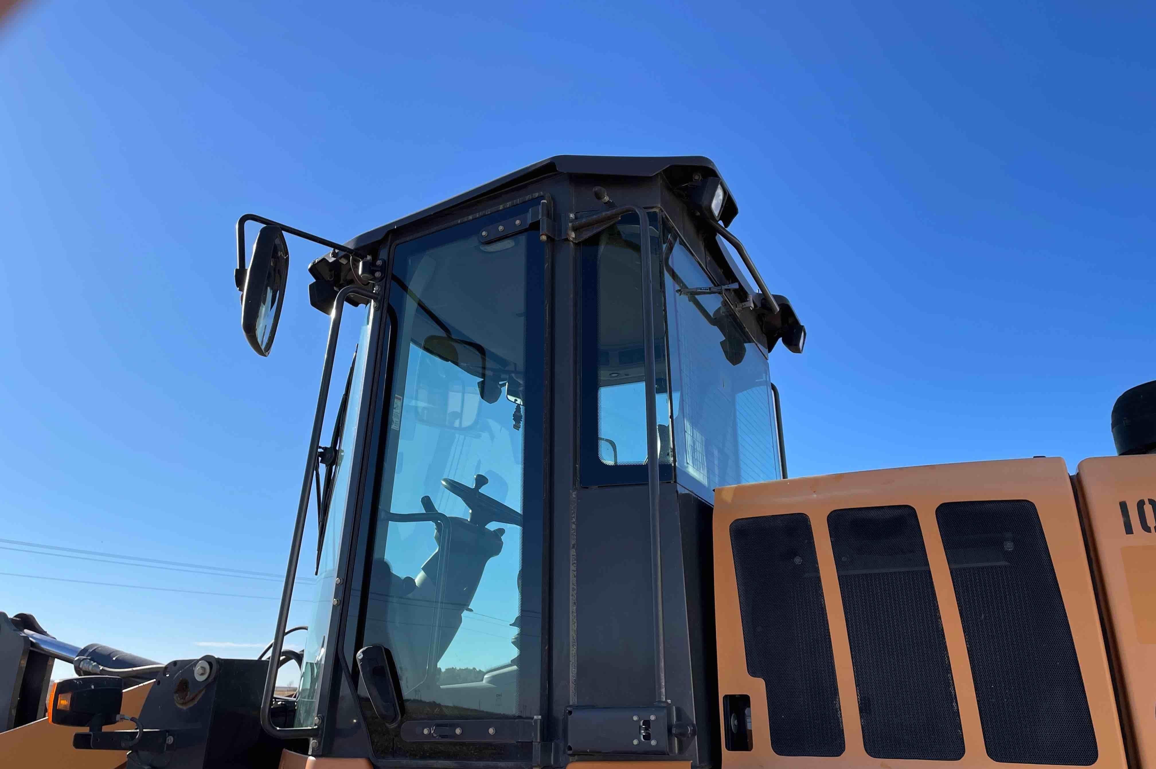 gallery 2017 Case 621G Wheel Loader