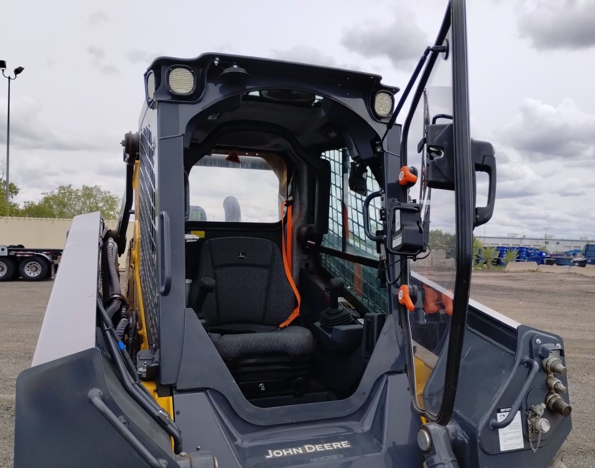 gallery 2022 John Deere 330G skid steer loader