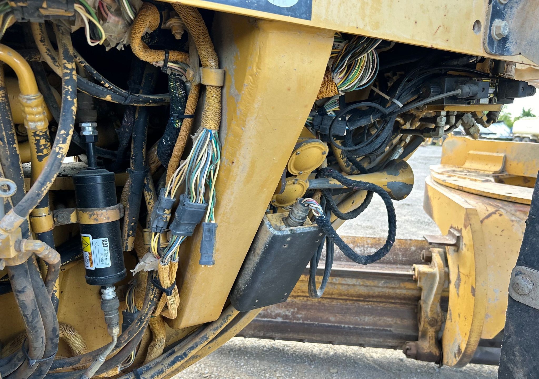 gallery 2006 Caterpillar 160H VHP Plus motor grader