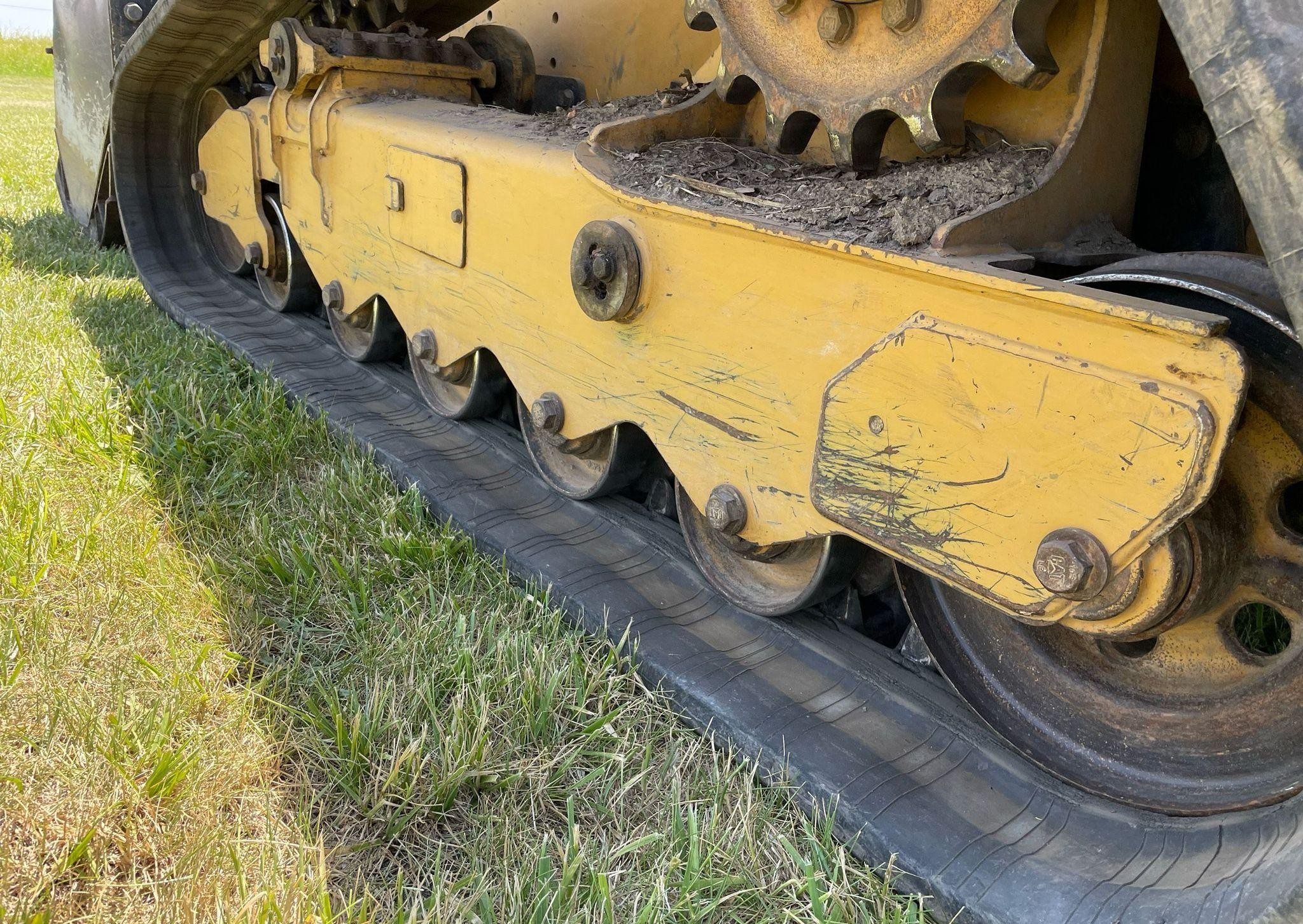 gallery 2017 Caterpillar 299D2XHP Skid Steer