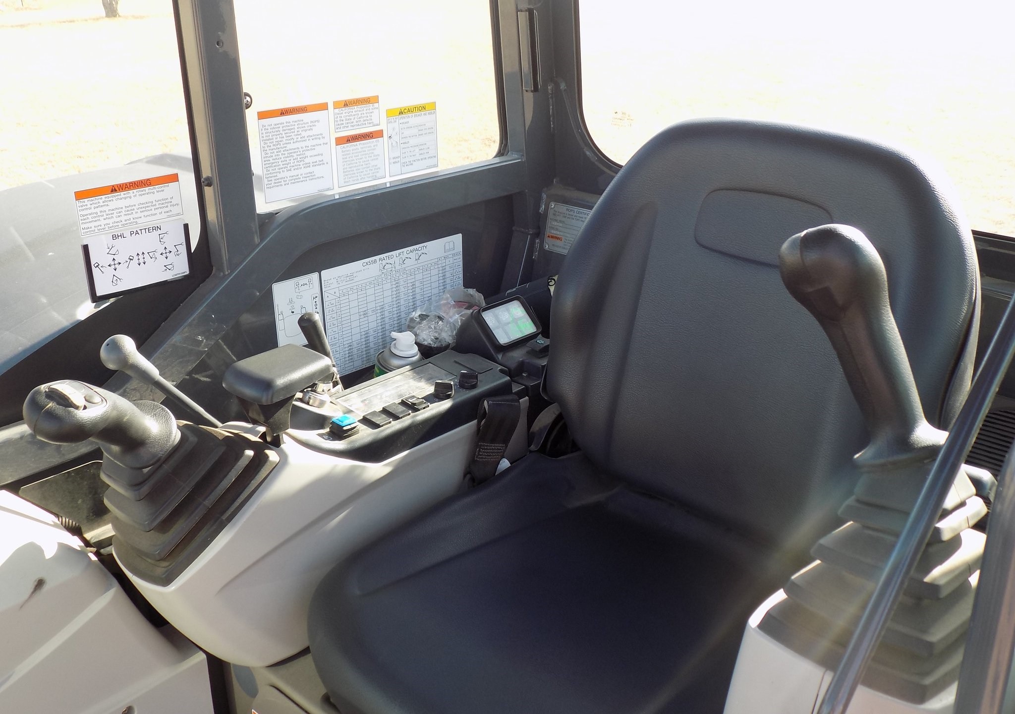 gallery 2016 Case CX55B mini excavator