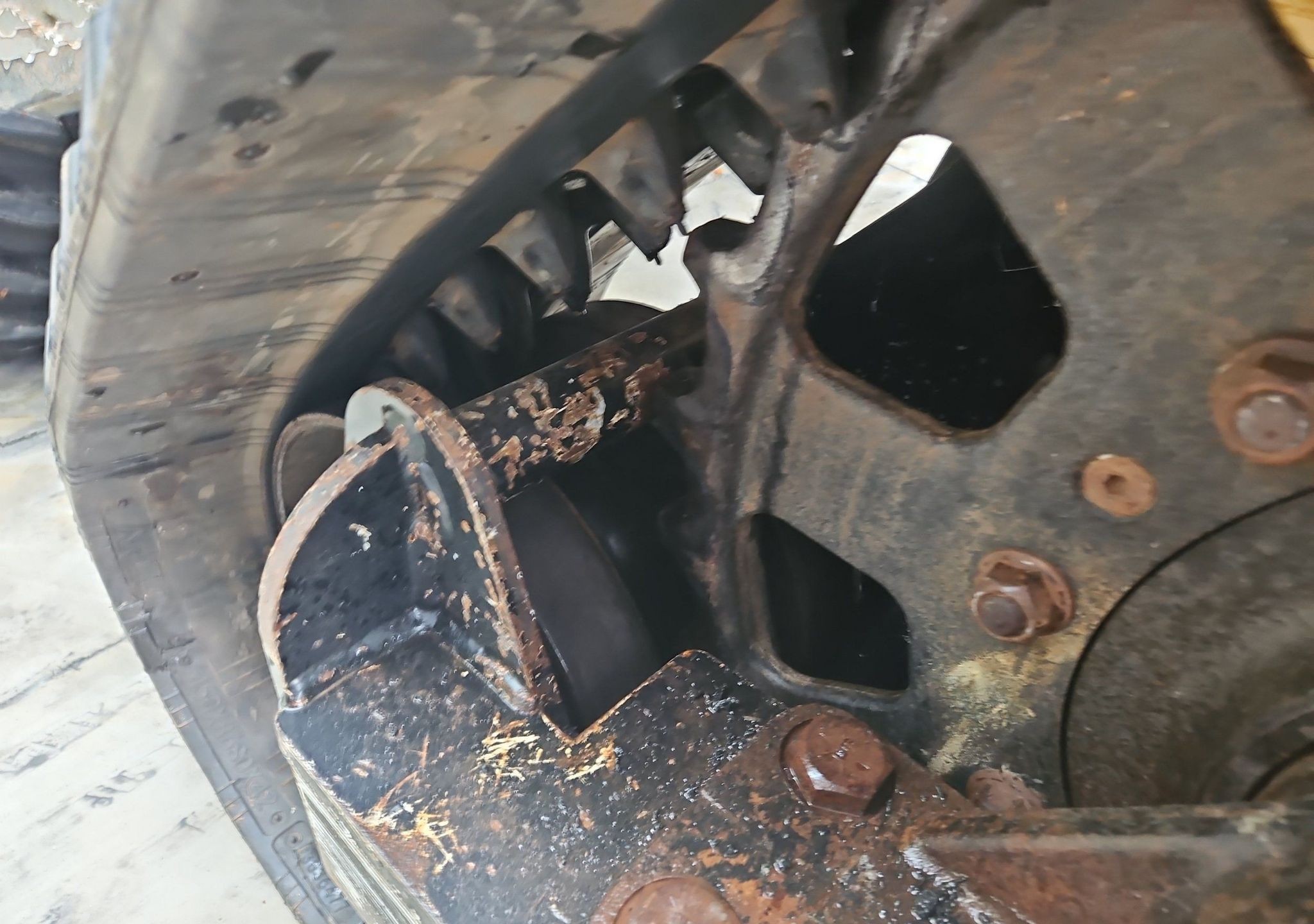 gallery 2014 Vermeer RTX1250 cable plow