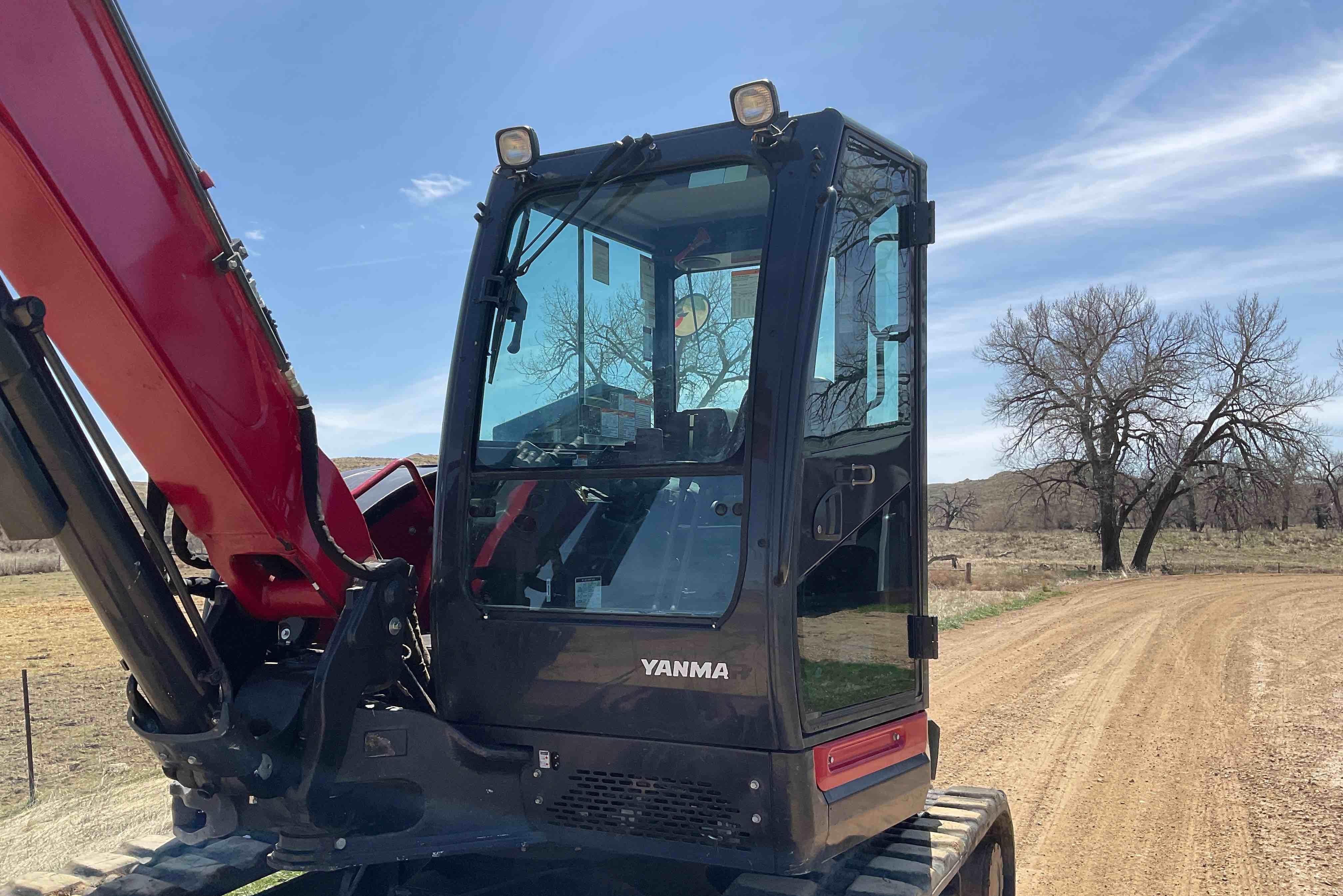 gallery 2021 Yanmar SV100-2A Excavator WHyd Thumb