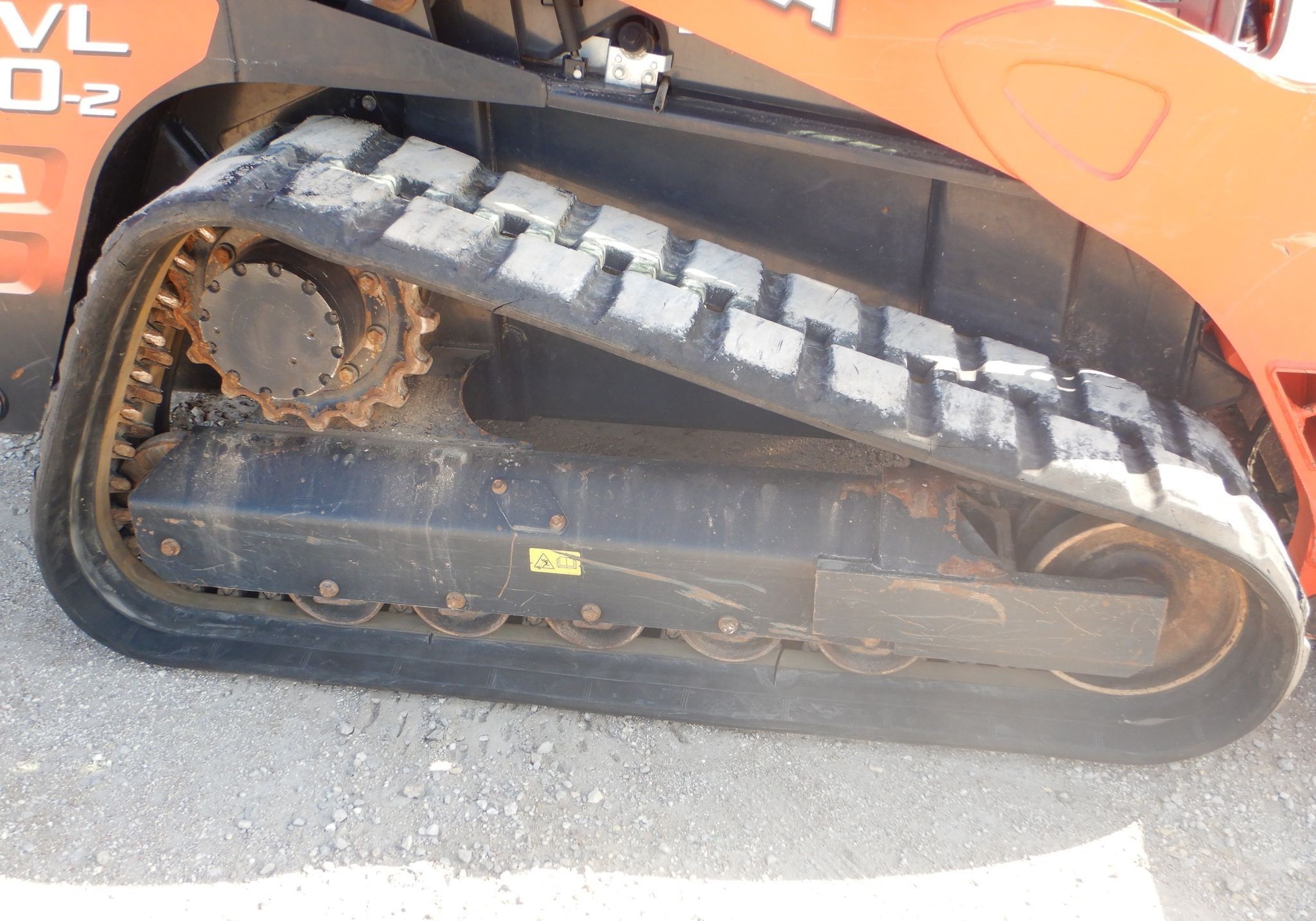 gallery 2015 Kubota SVL90-2 skid steer