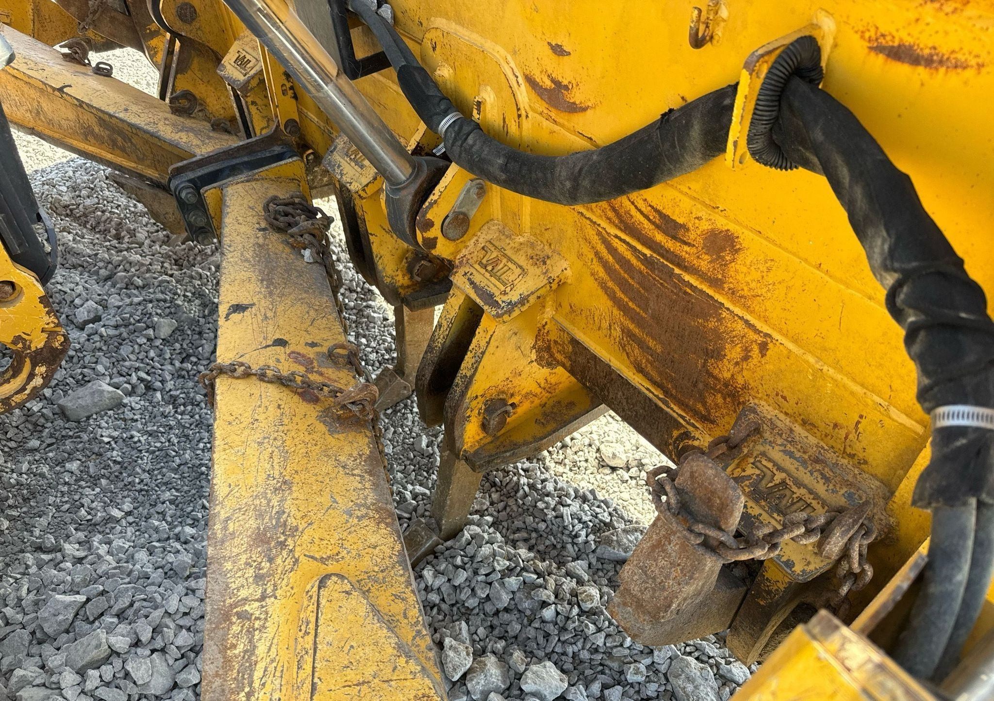 gallery 2011 John Deere 850K WT dozer