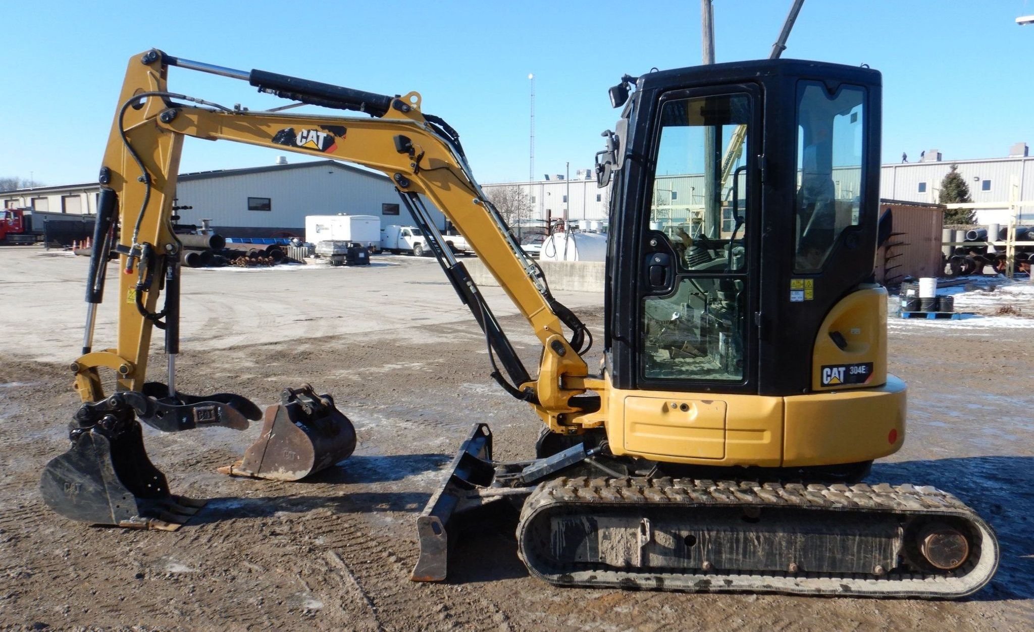 gallery 2016 Caterpillar 304E2 CR mini excavator