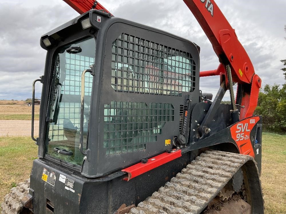 gallery 2018 Kubota SLV95-2s