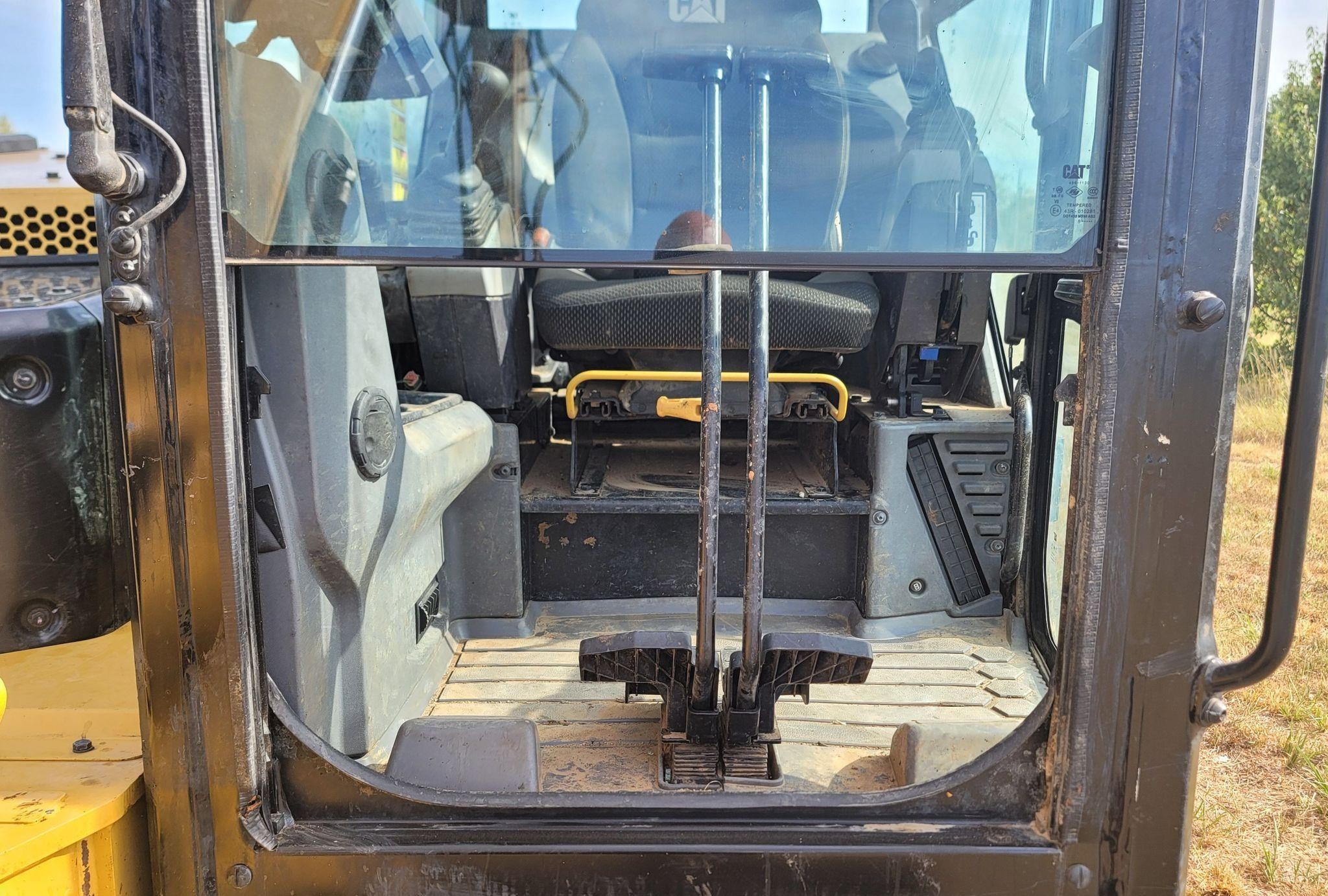 gallery 2019 Caterpillar 306CR  mini excavator