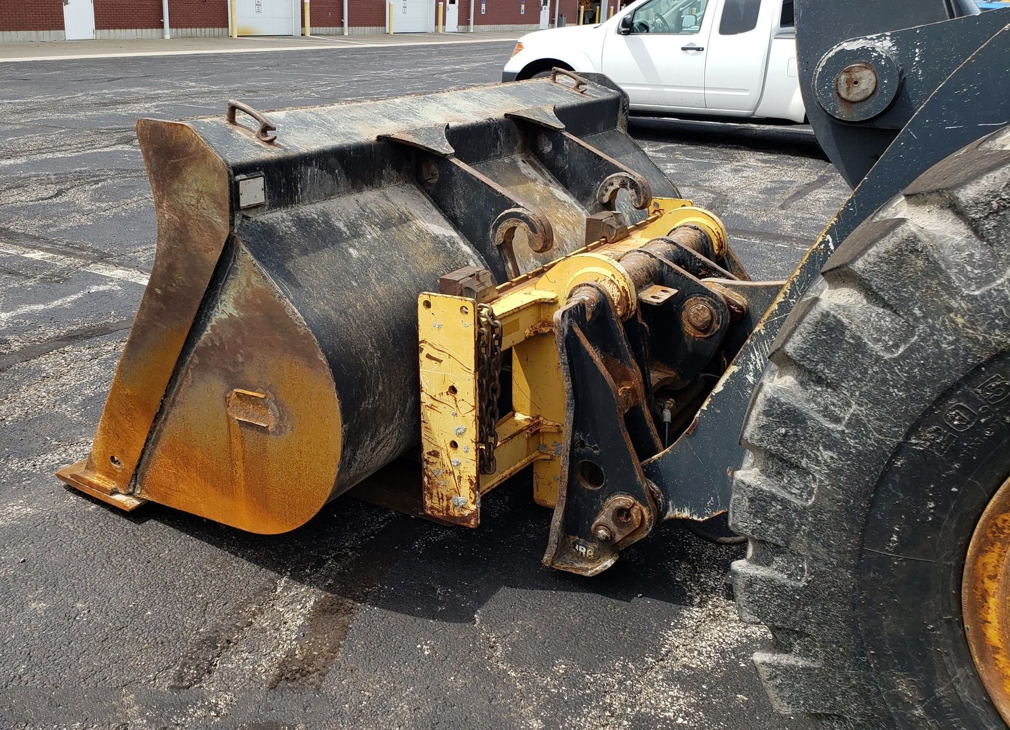 gallery 2004 John Deere 544J wheel loader