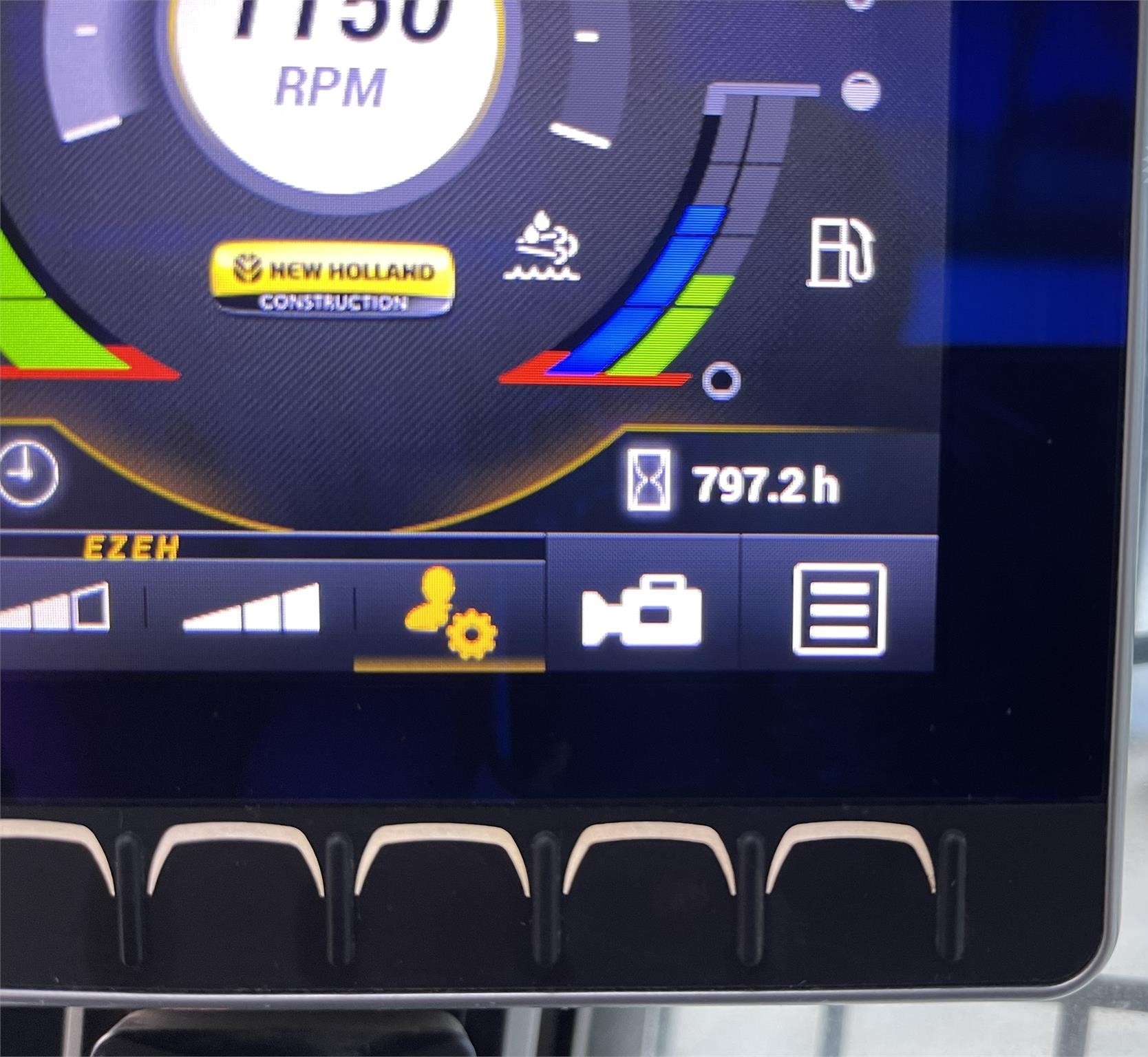 gallery 2020 New Holland C345 Skid Steer