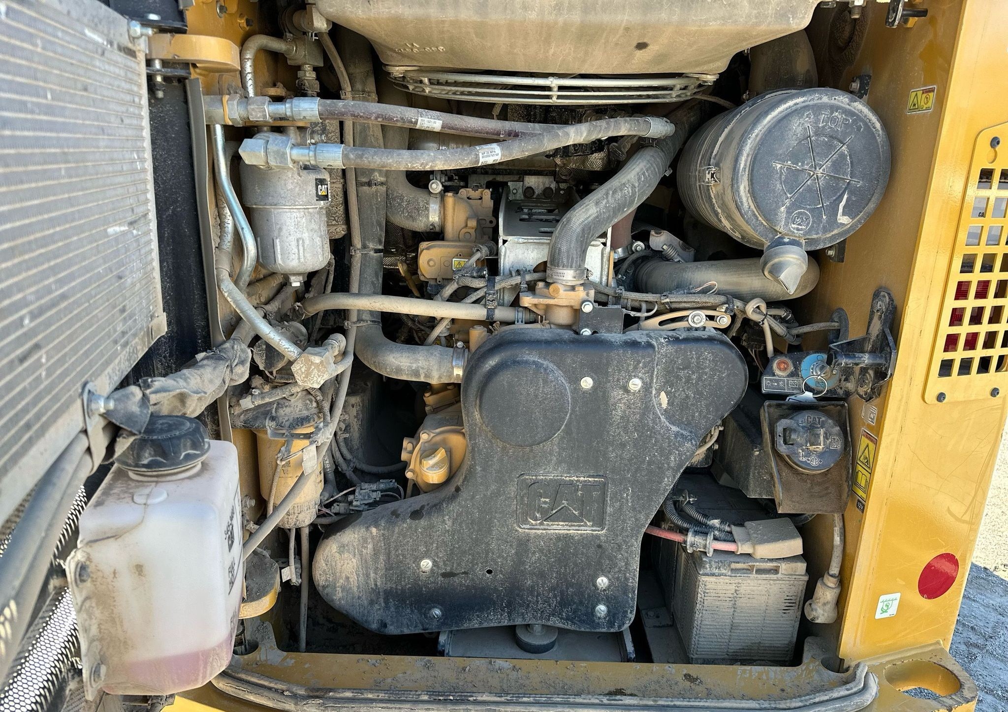 gallery 2022 Caterpillar 299D3XE tracked skid steer loader