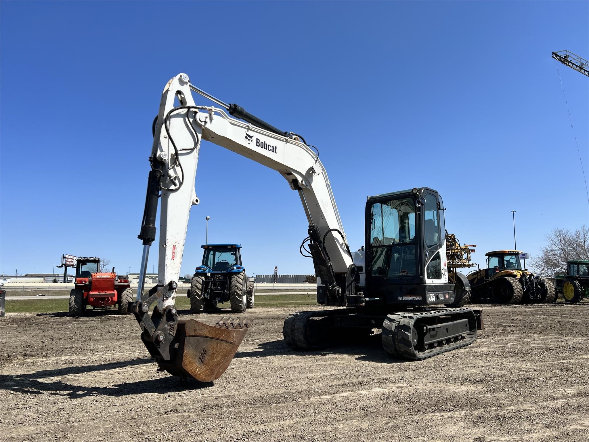 gallery 2016 BOBCAT E85  Mini Excavator