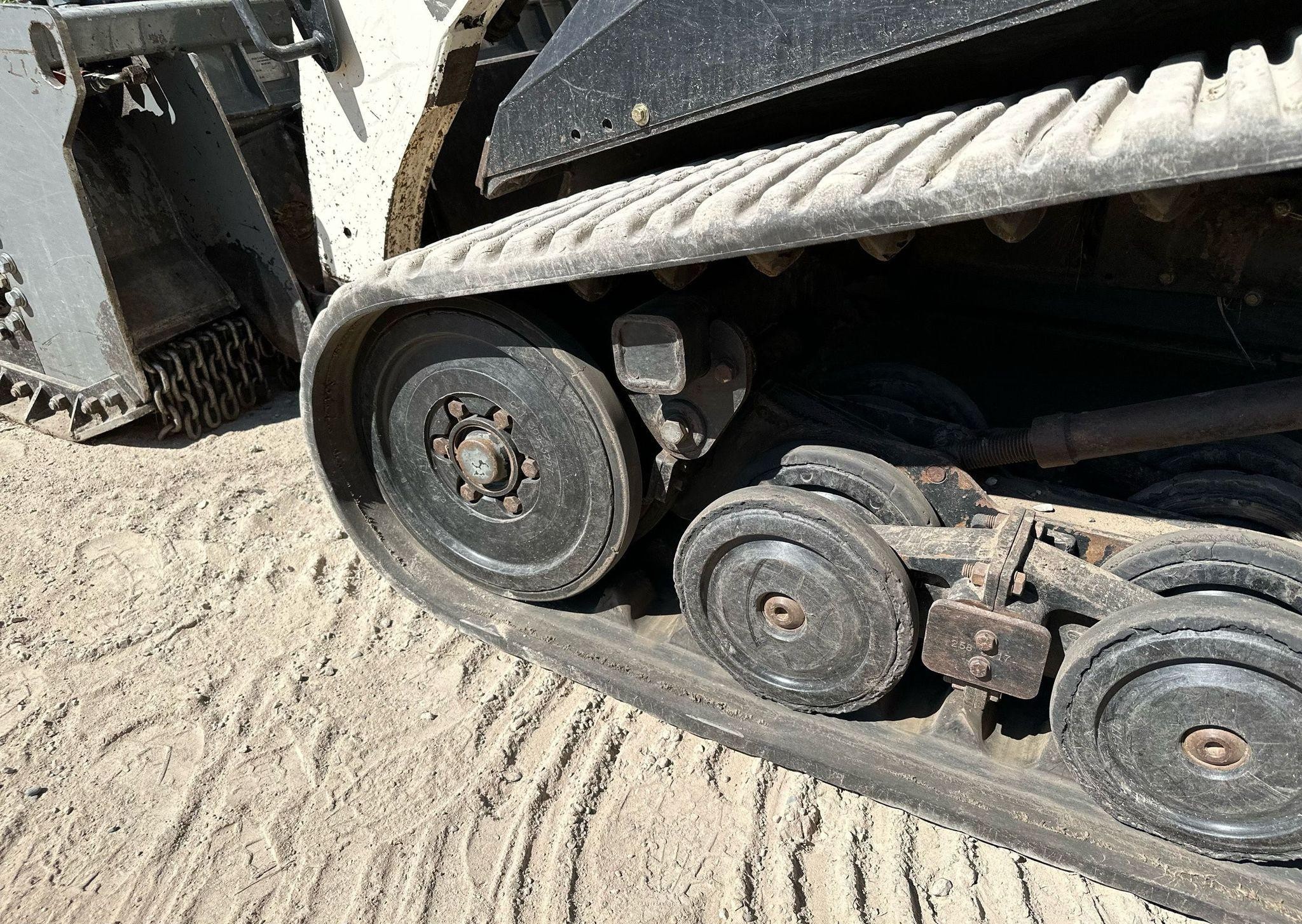 gallery 2015 Terex PT-110 tracked skid steer loader
