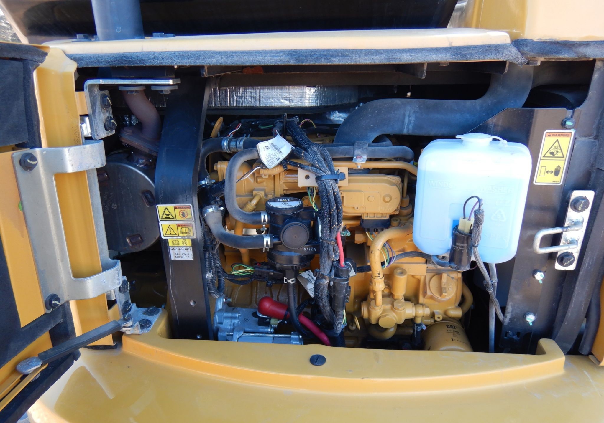 gallery 2018 Caterpillar 305E2 mini excavator