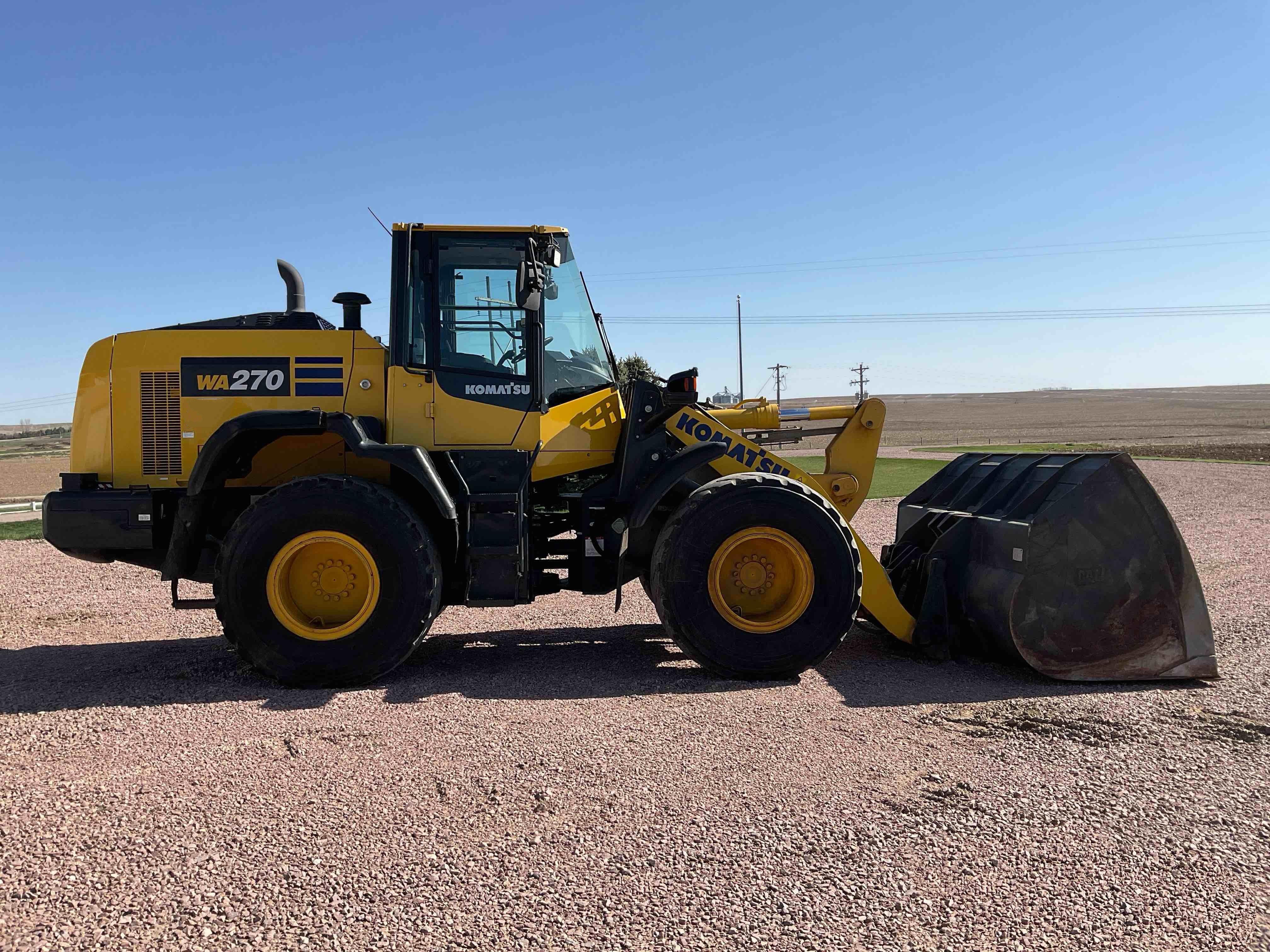 gallery 2019 Komatsu WA270-8 Wheel Loader