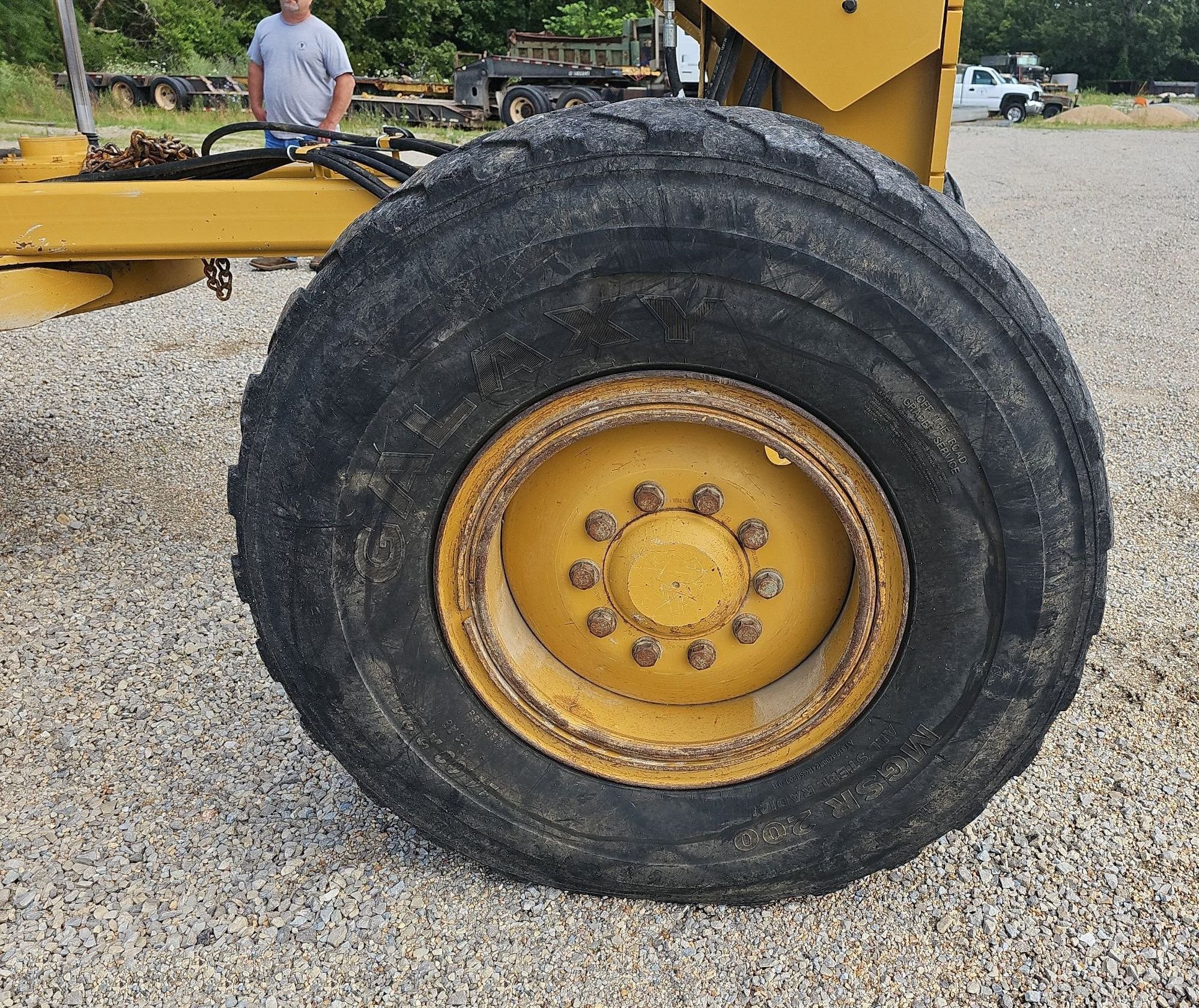 gallery 2013 Caterpillar 12M2 VHP Plus motor grader