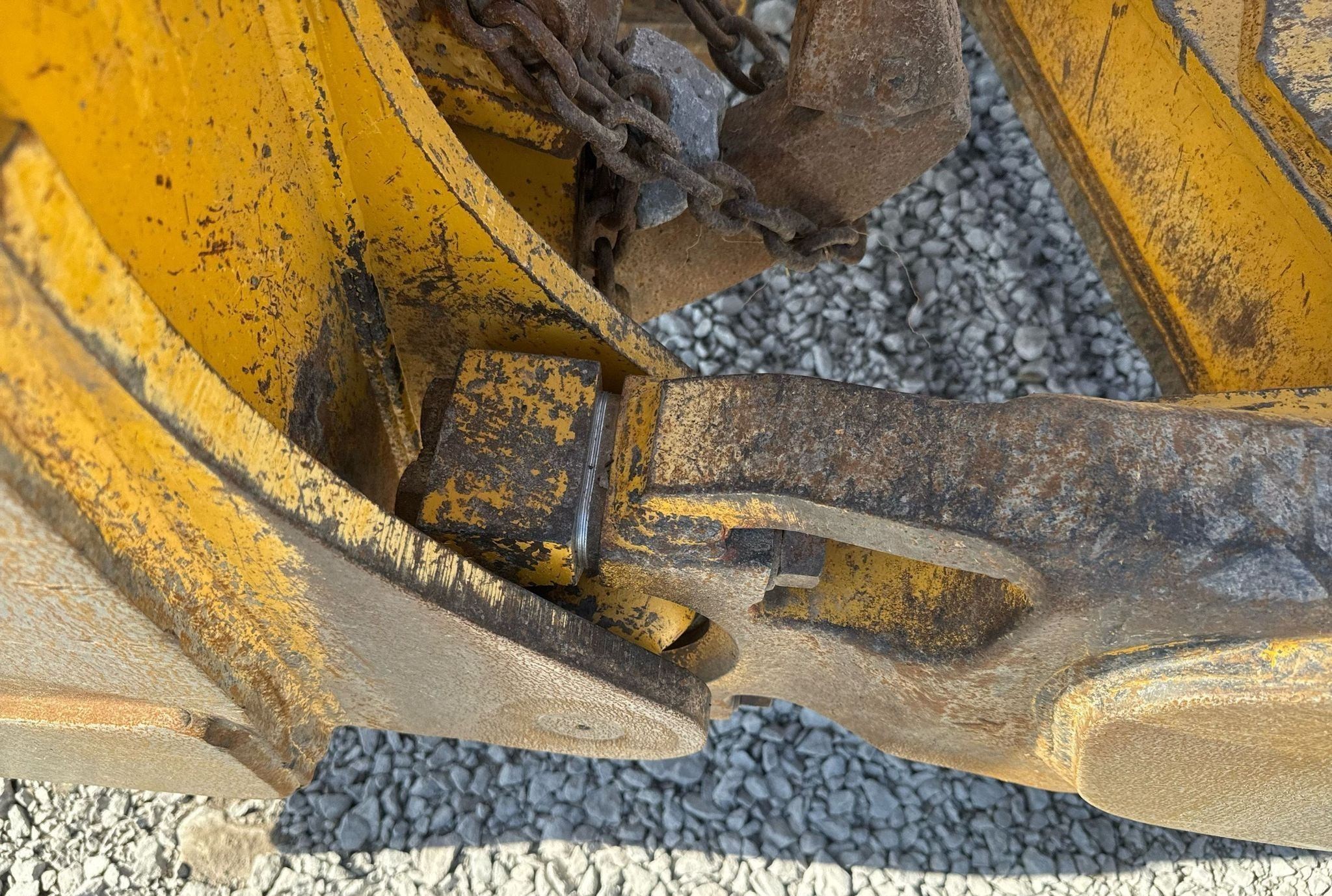 gallery 2011 John Deere 850K WT dozer