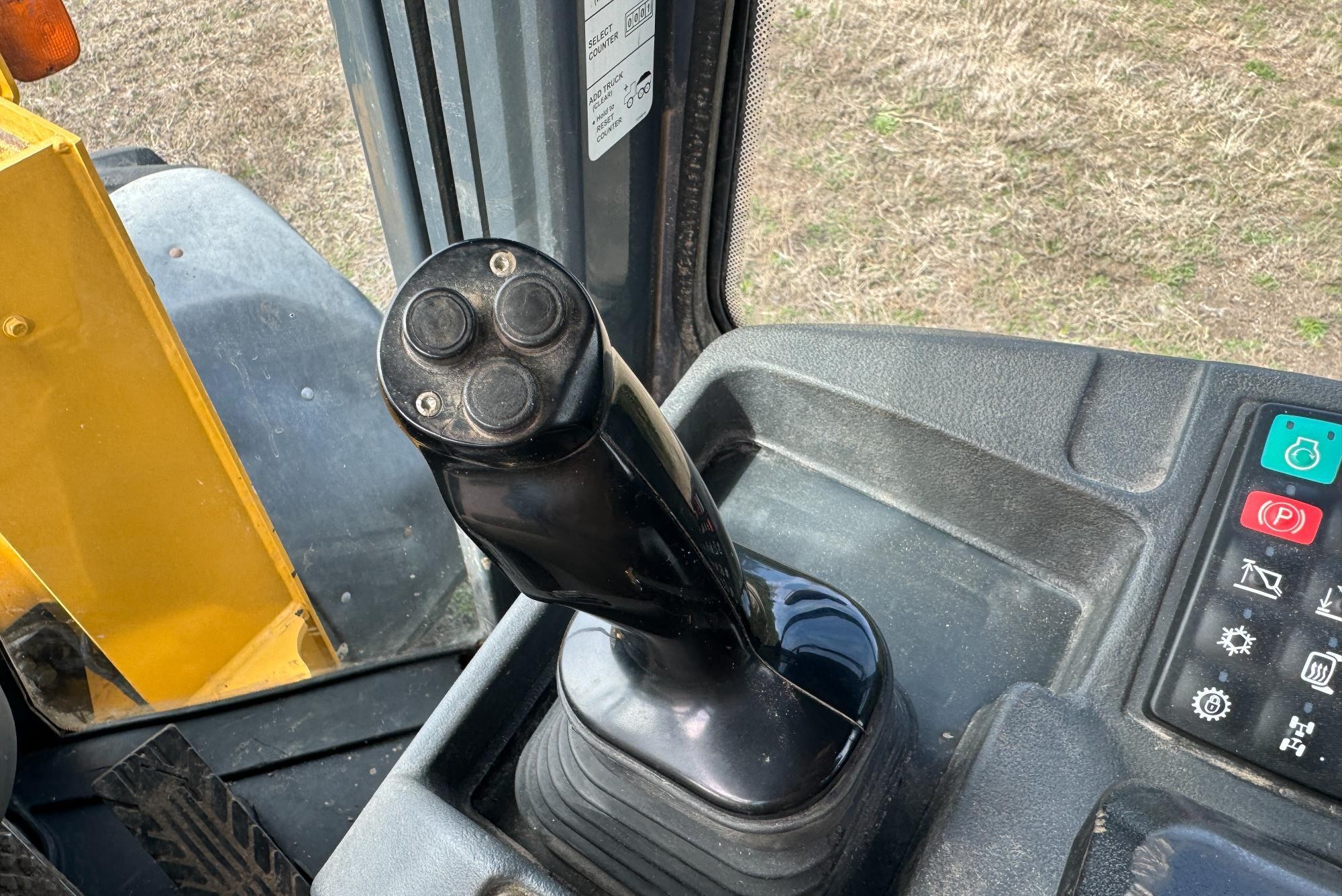 gallery 2013 John Deere 524K High Lift Wheel Loader,