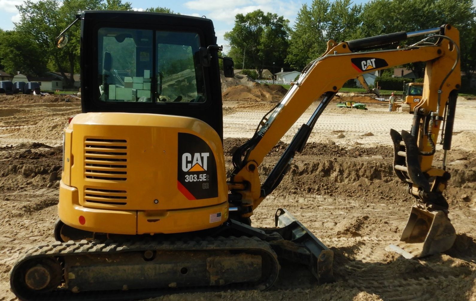 gallery 2017 Caterpillar 303.5 E2  mini excavator