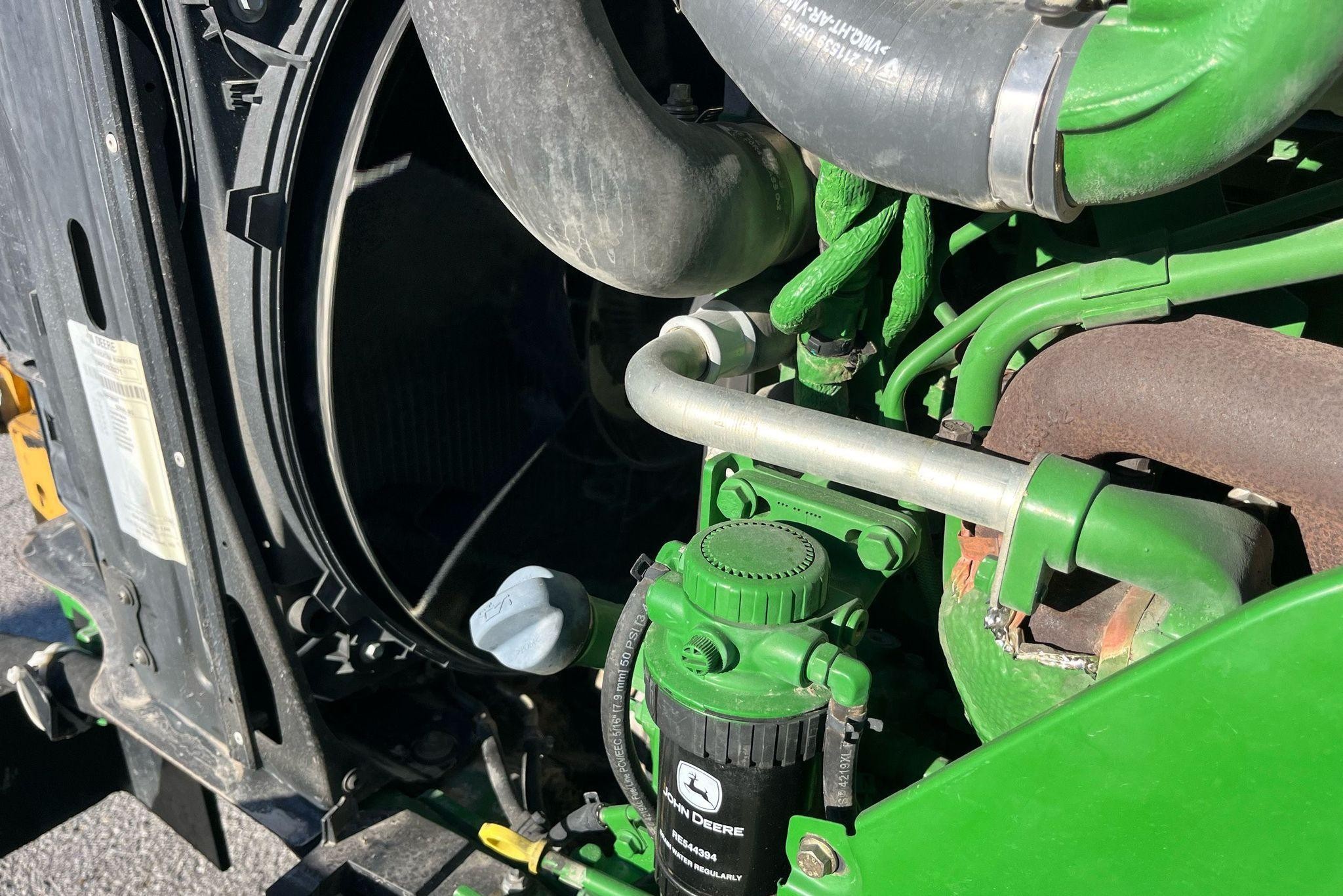 gallery 2015 John Deere 6125M MFWD tractor