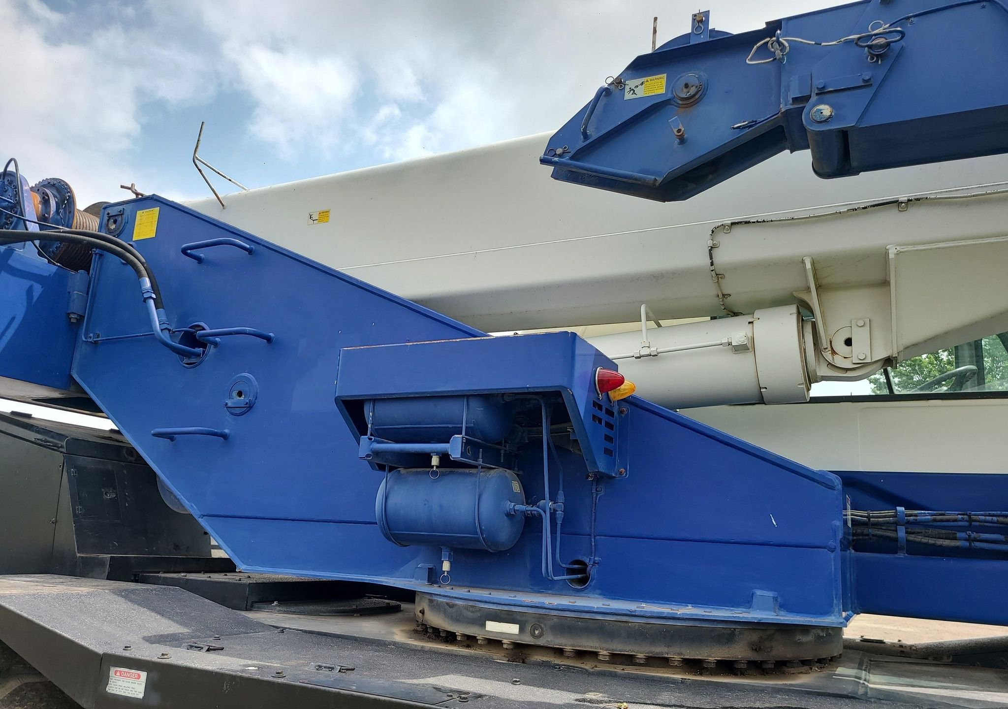 gallery 2011 Tadano GR300XL crane