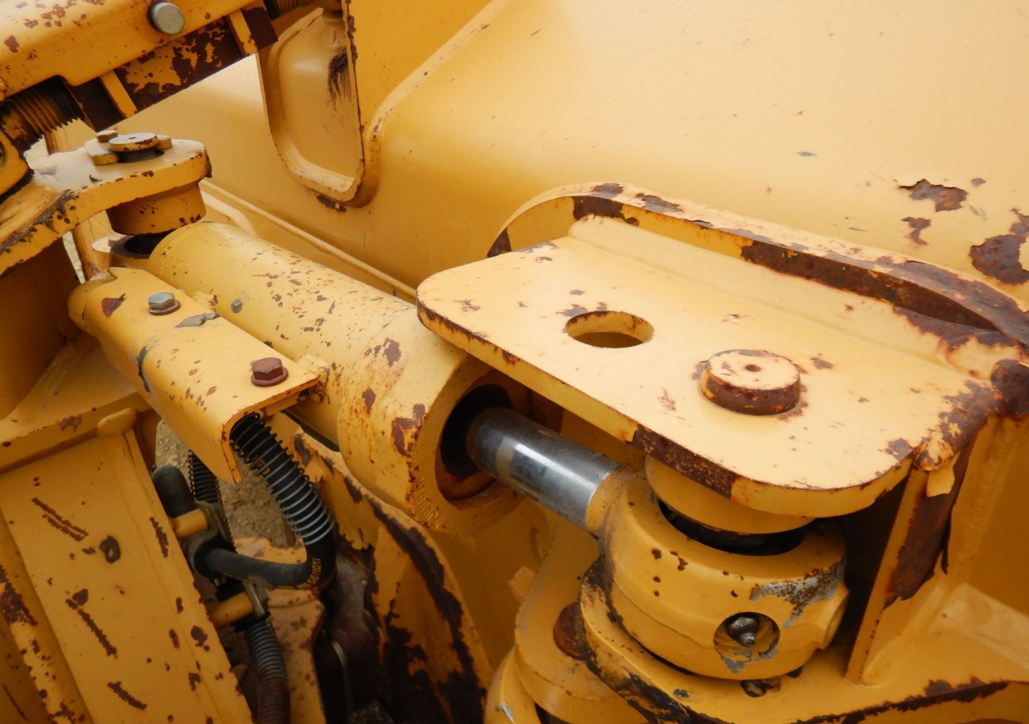 gallery 2011 Caterpillar D5K LGP dozer