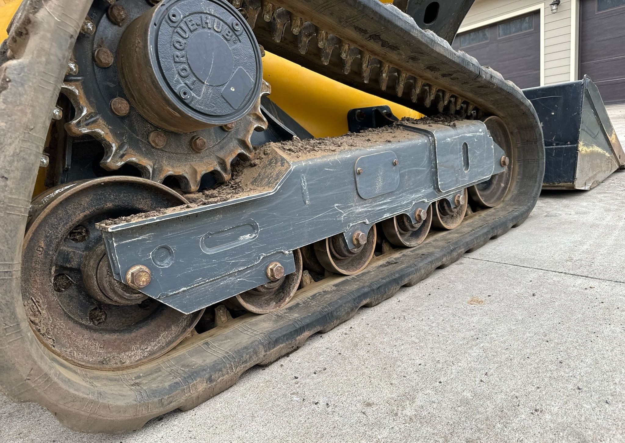gallery 2021 John Deere 325g tracked skidsteer