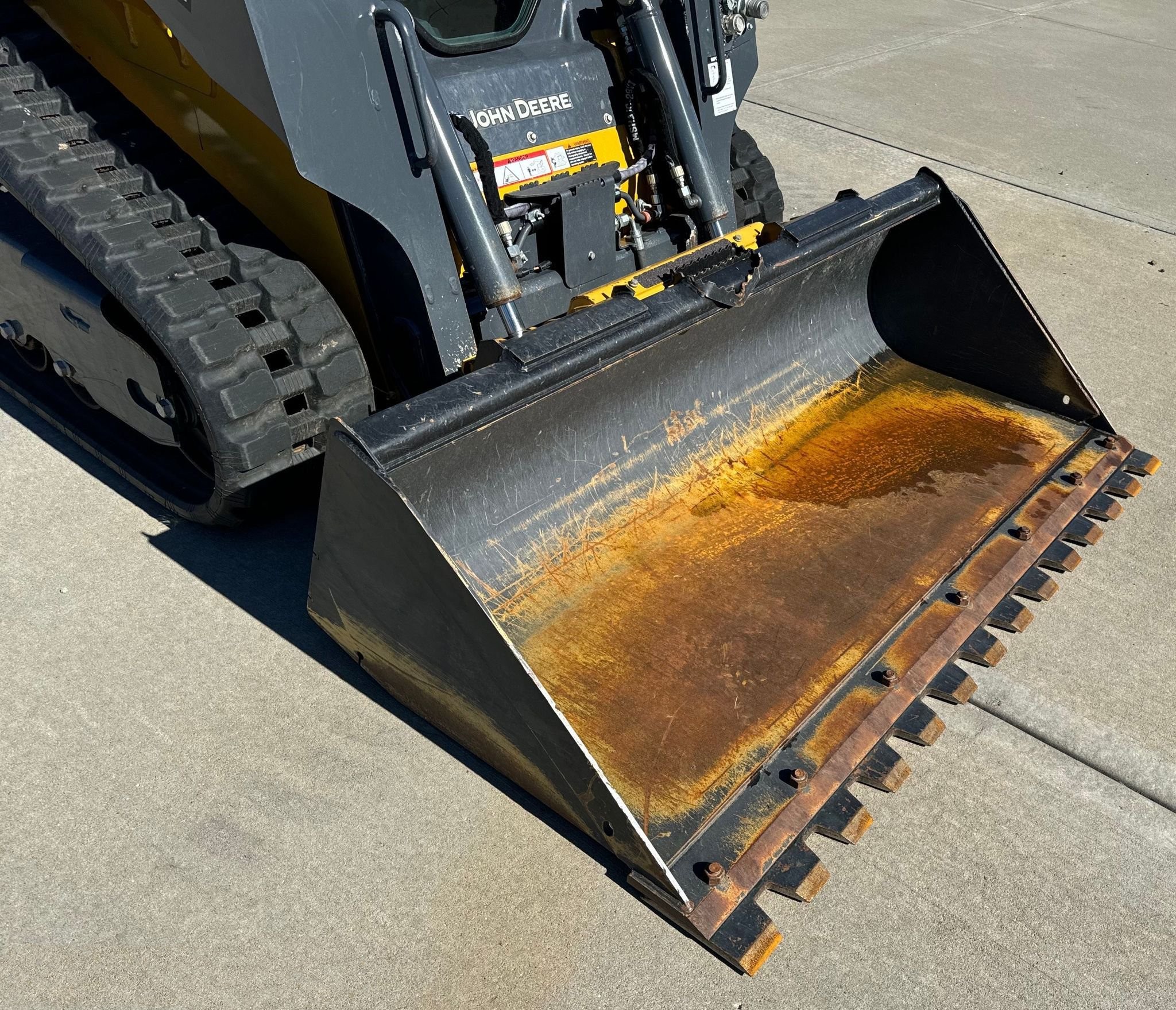 gallery 2023 John Deere 317G tracked skid steer loader