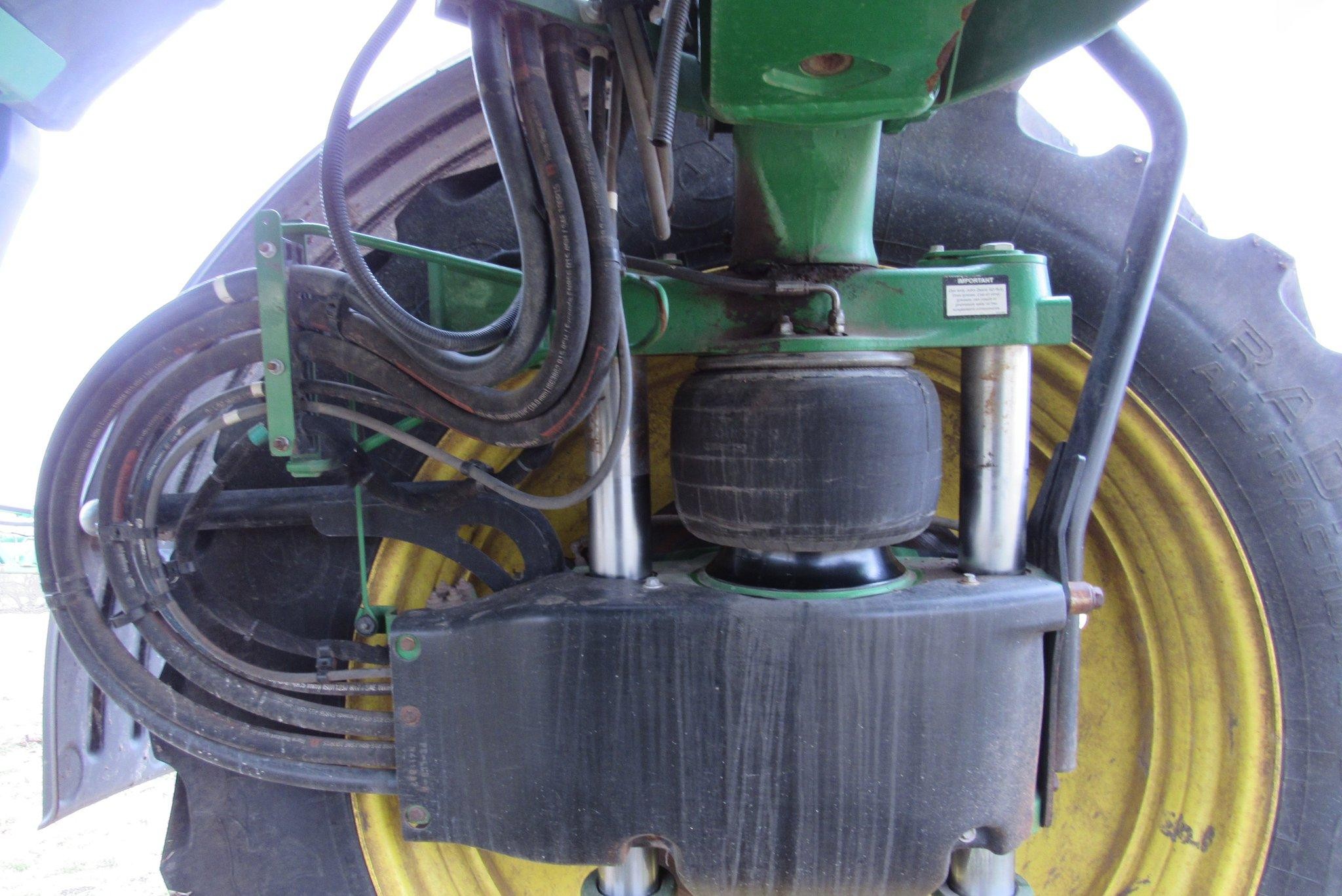 gallery 2014 John Deere R4038 self-propelled sprayer