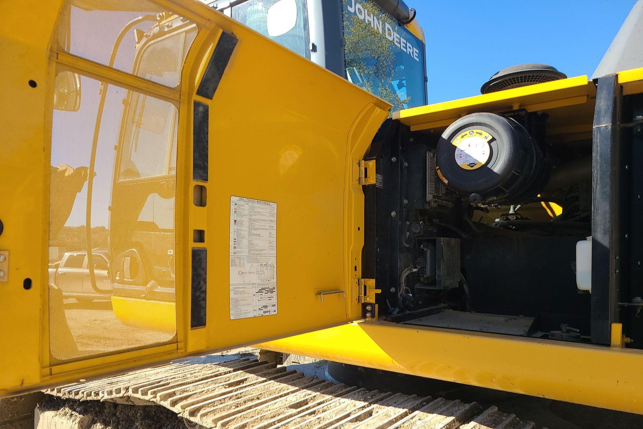 gallery 2014 John Deere 350G LC excavator