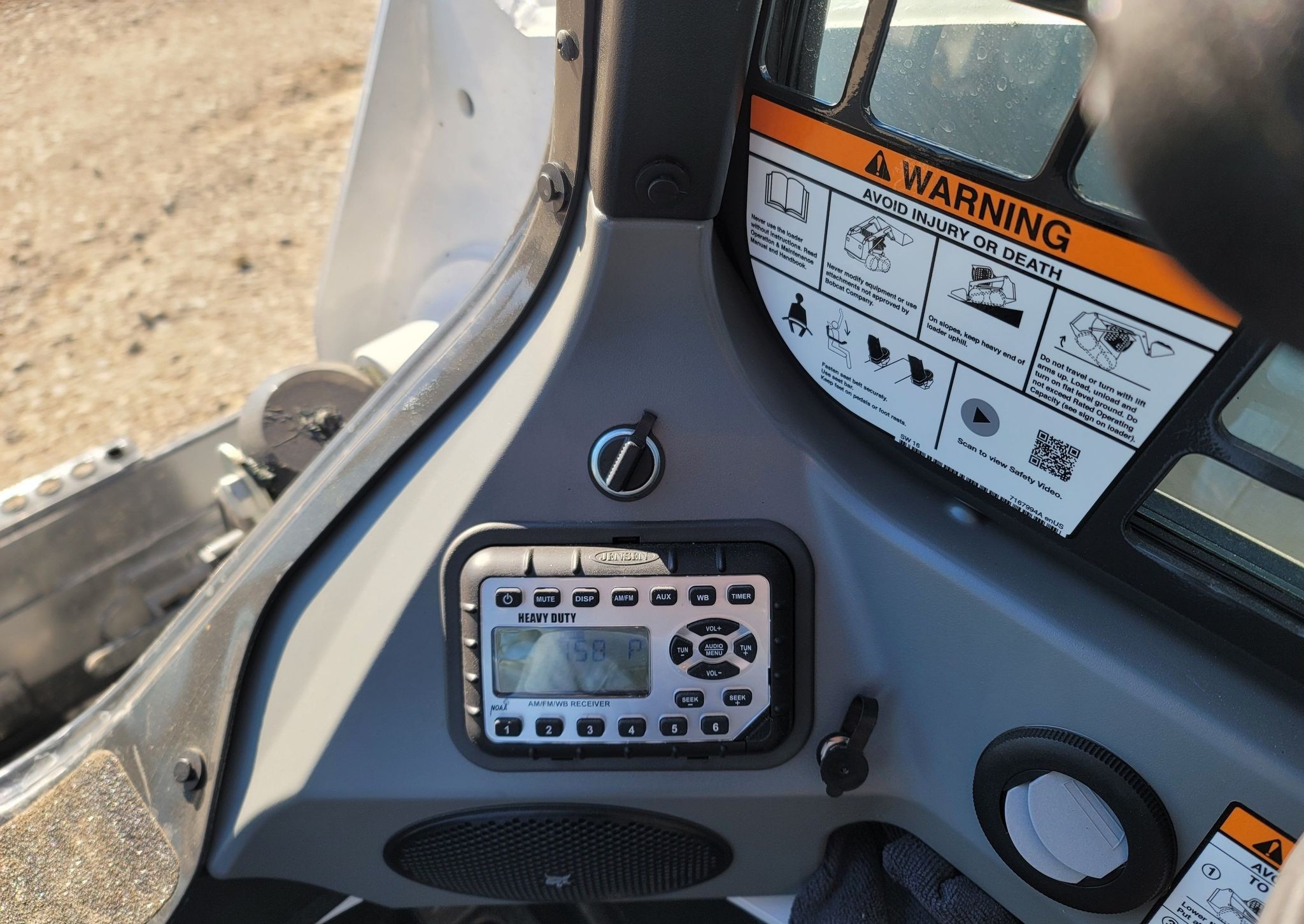gallery 2022 Bobcat T870 tracked skid steer loader