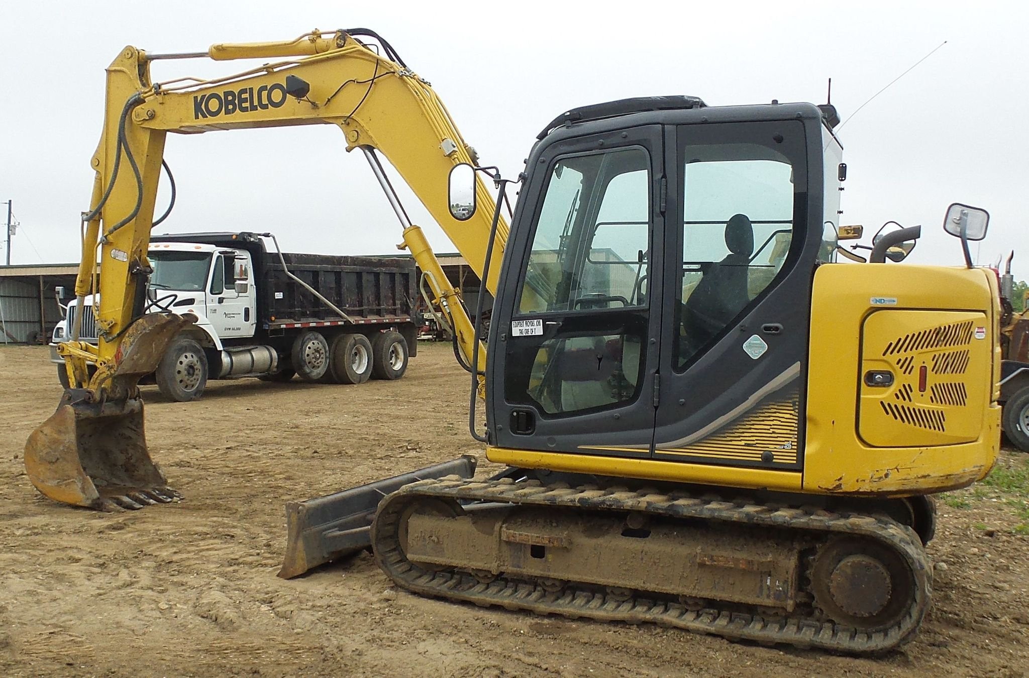 gallery 2016 Kobelco SK85CS-3 excavator