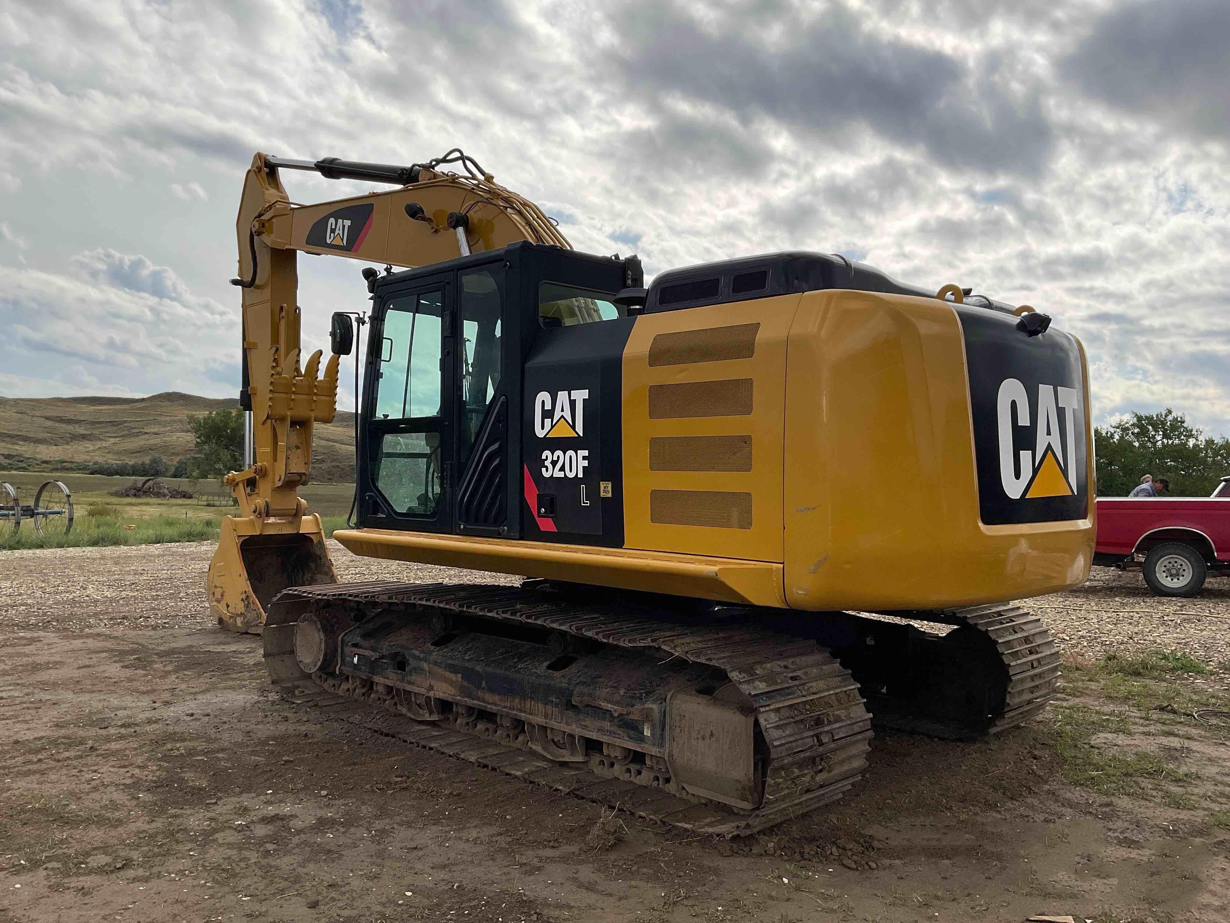gallery 2017 Caterpillar 320FL Excavator