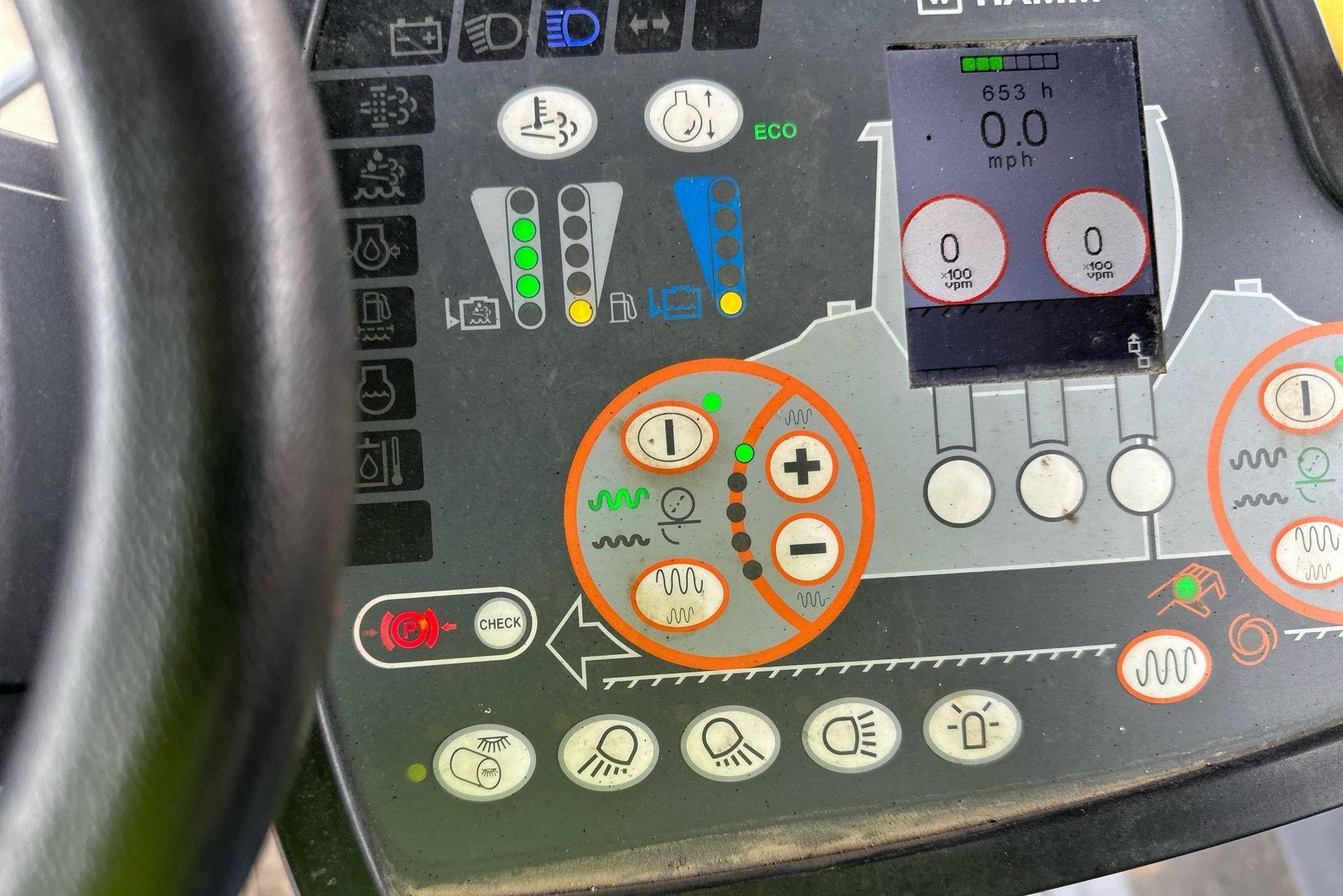 gallery 2021 Hamm HD 140i double drum vibratory roller