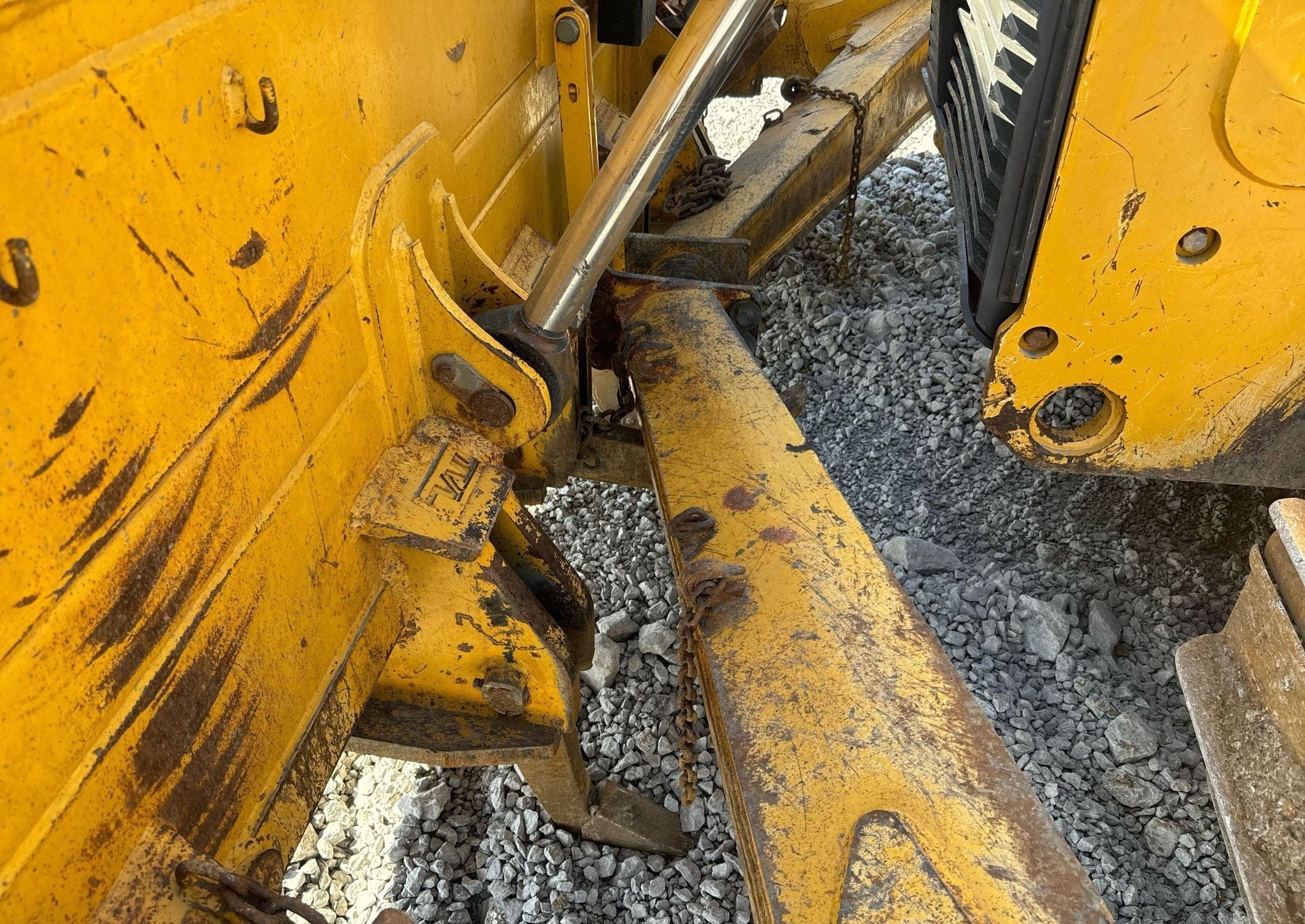 gallery 2011 John Deere 850K WT dozer