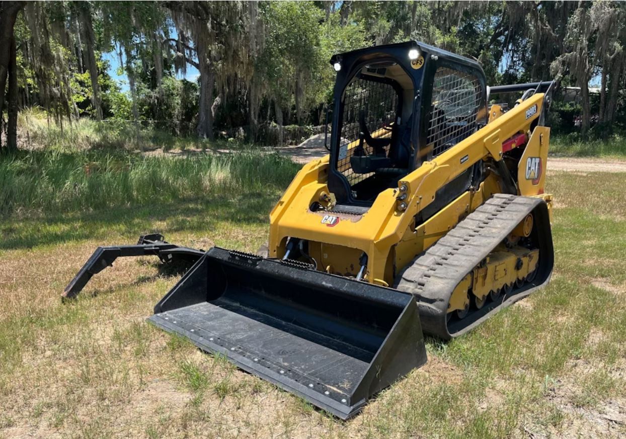 gallery 2022 Caterpillar 299D3 Skid Steer Track Loader